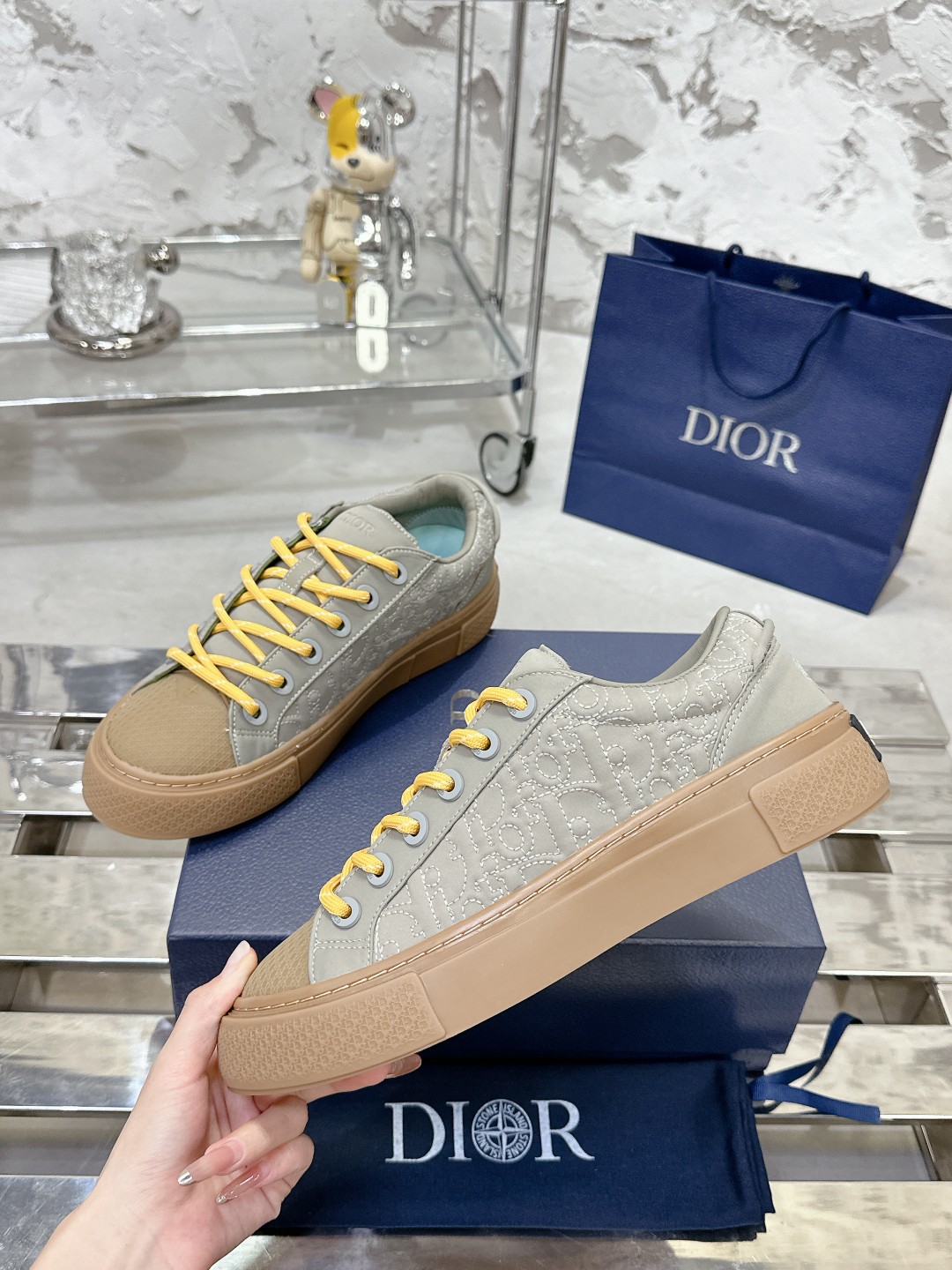 Dior B33 Oblique Jacquard Sneaker, Limited Edition, Unisex, Comfort & Style 3 a1729465867474 4377