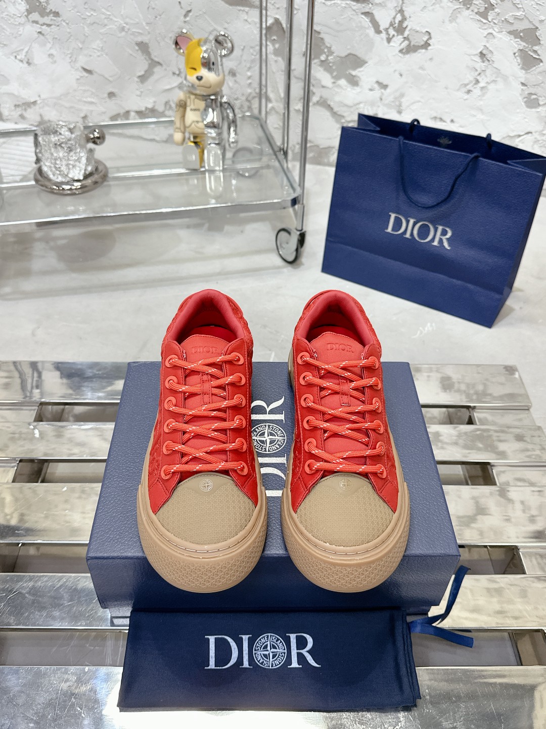 Dior B33 Oblique Jacquard Sneakers, Limited Edition Snake Year, Coral 10 a1729465920173 1625