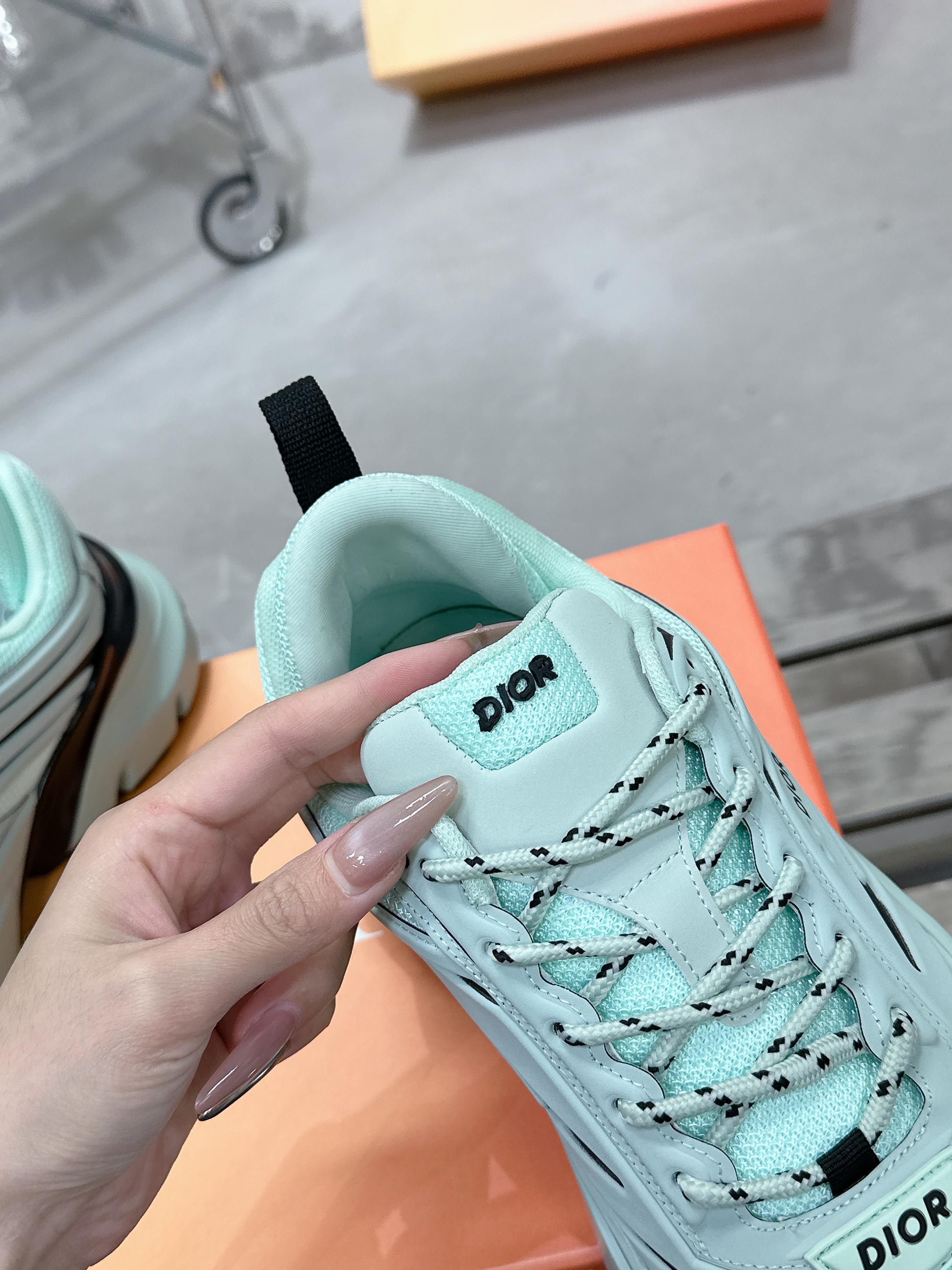 Dior B44 Blade 休闲厚底スニーカー - スポーティなデザイン