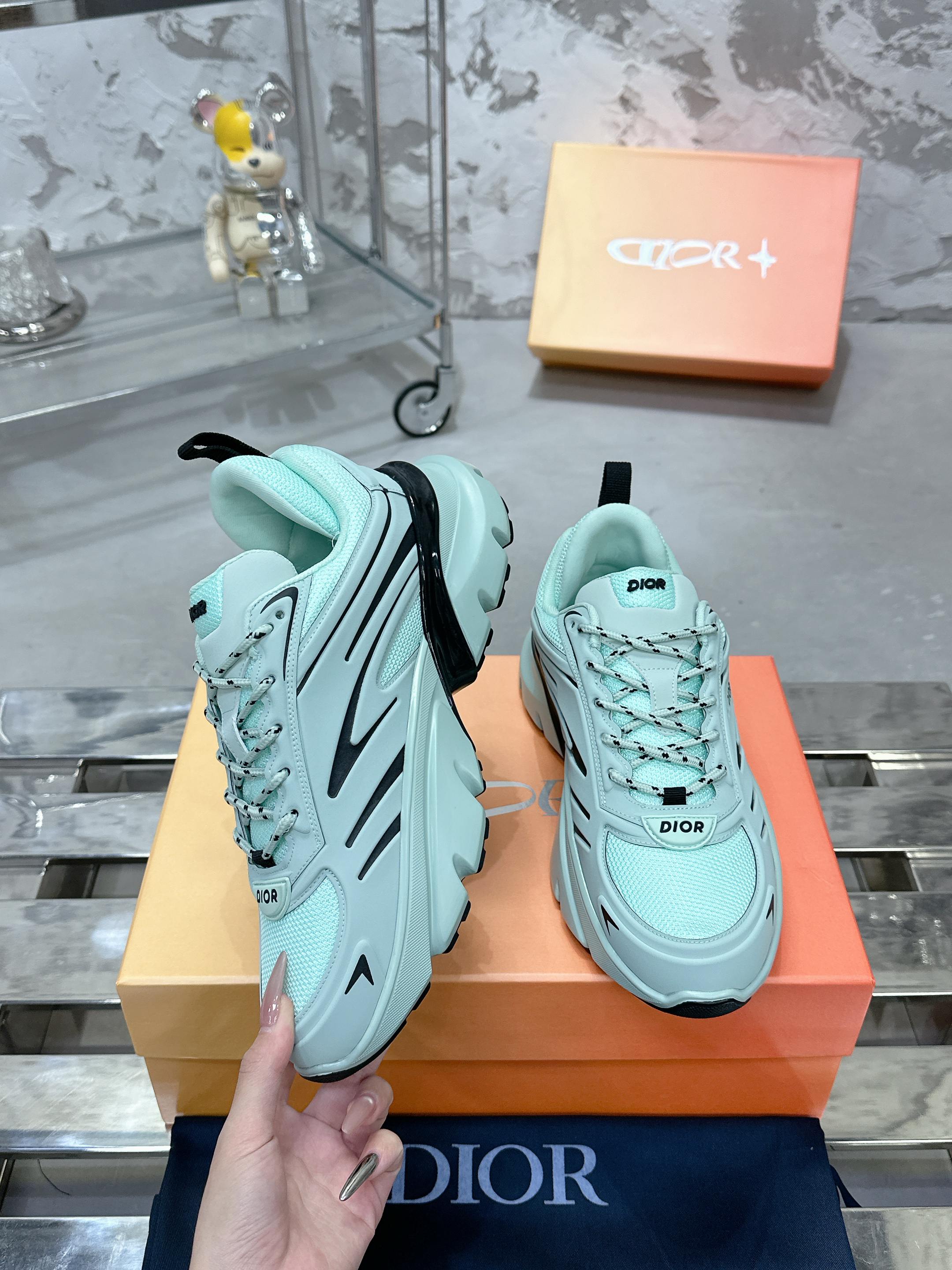 Dior B44 Blade 休闲厚底スニーカー - スポーティなデザイン