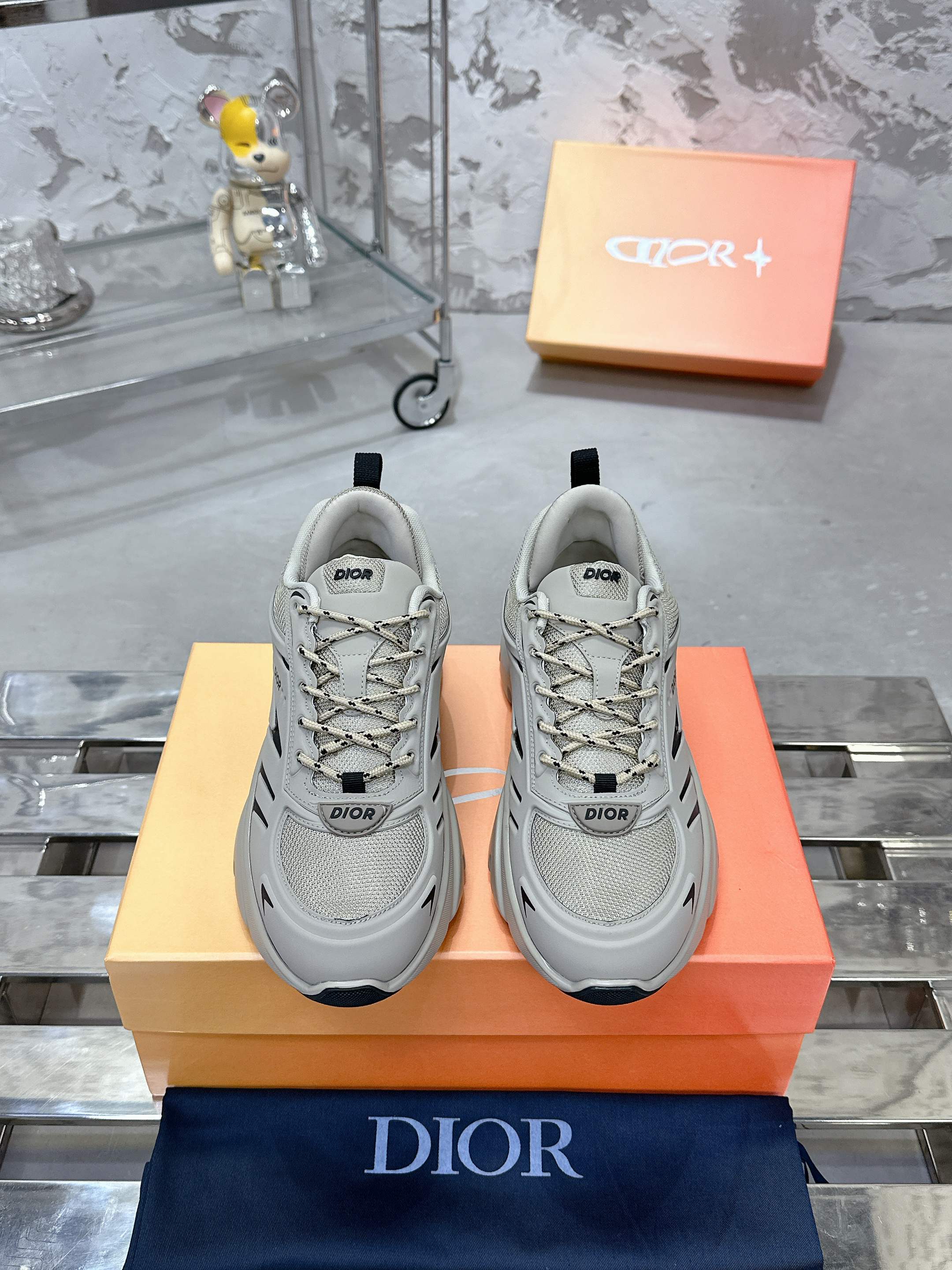 Dior B44 Blade シリーズ カップル スポーツシューズ 厚底デザイン