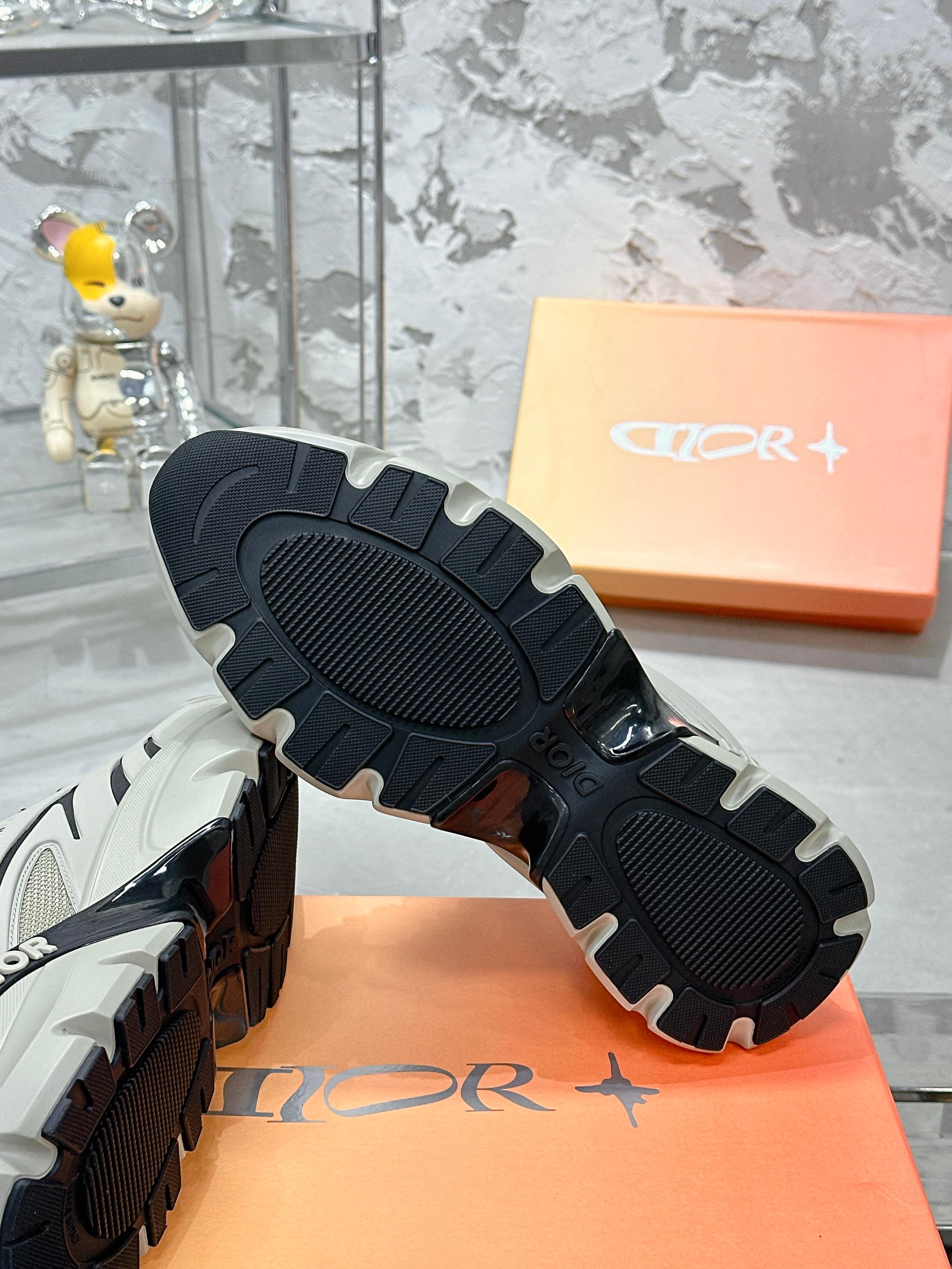 Dior B44 Blade シリーズ カップル スポーツシューズ 厚底デザイン