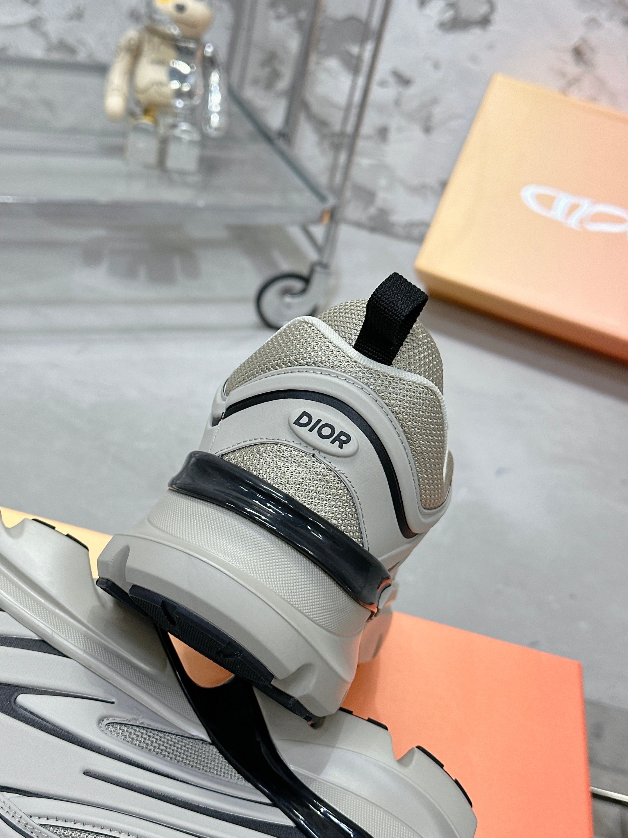 Dior B44 Blade シリーズ カップル スポーツシューズ 厚底デザイン