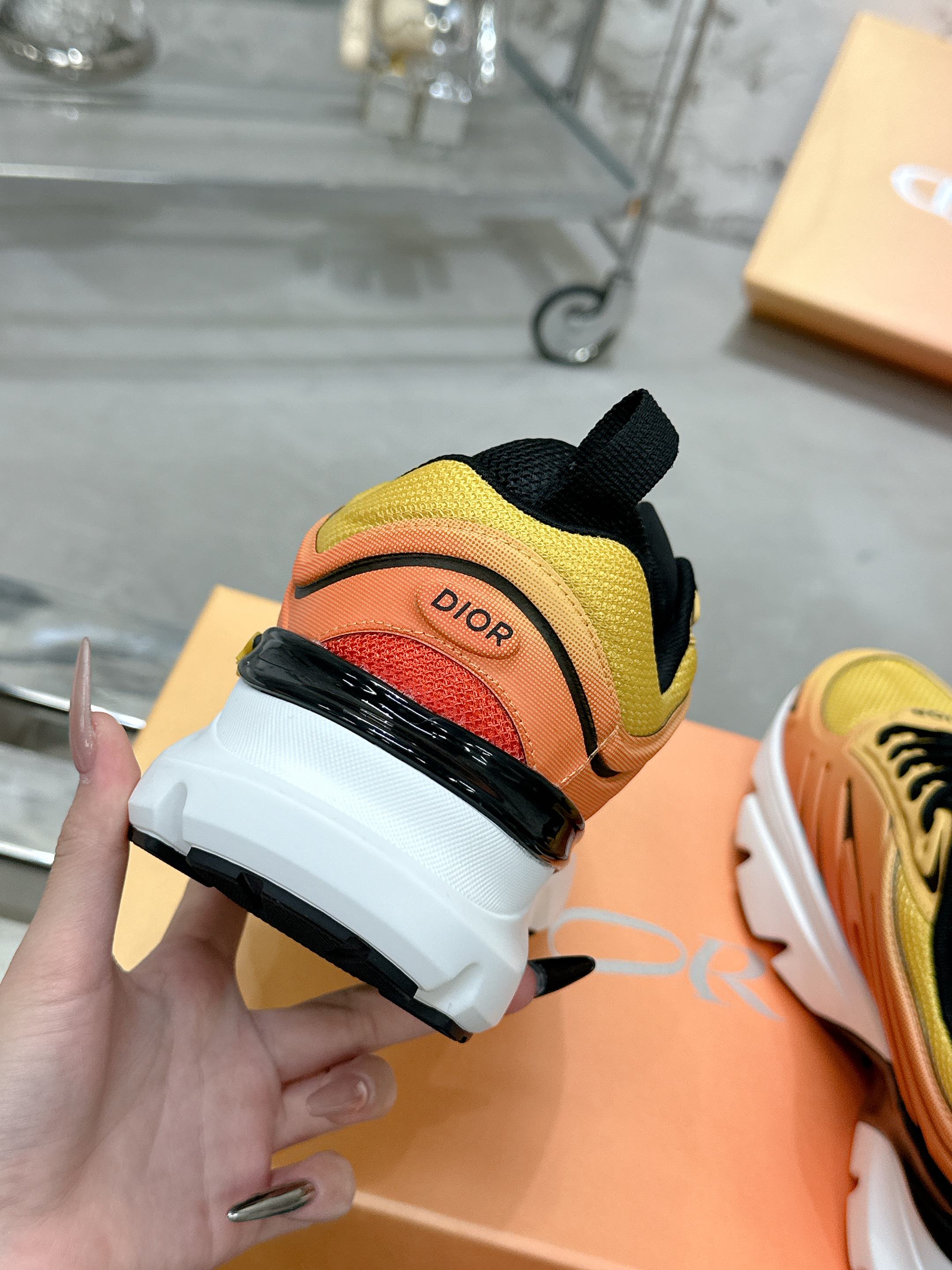 Dior B44 Bladeシリーズ カップル厚底スニーカー