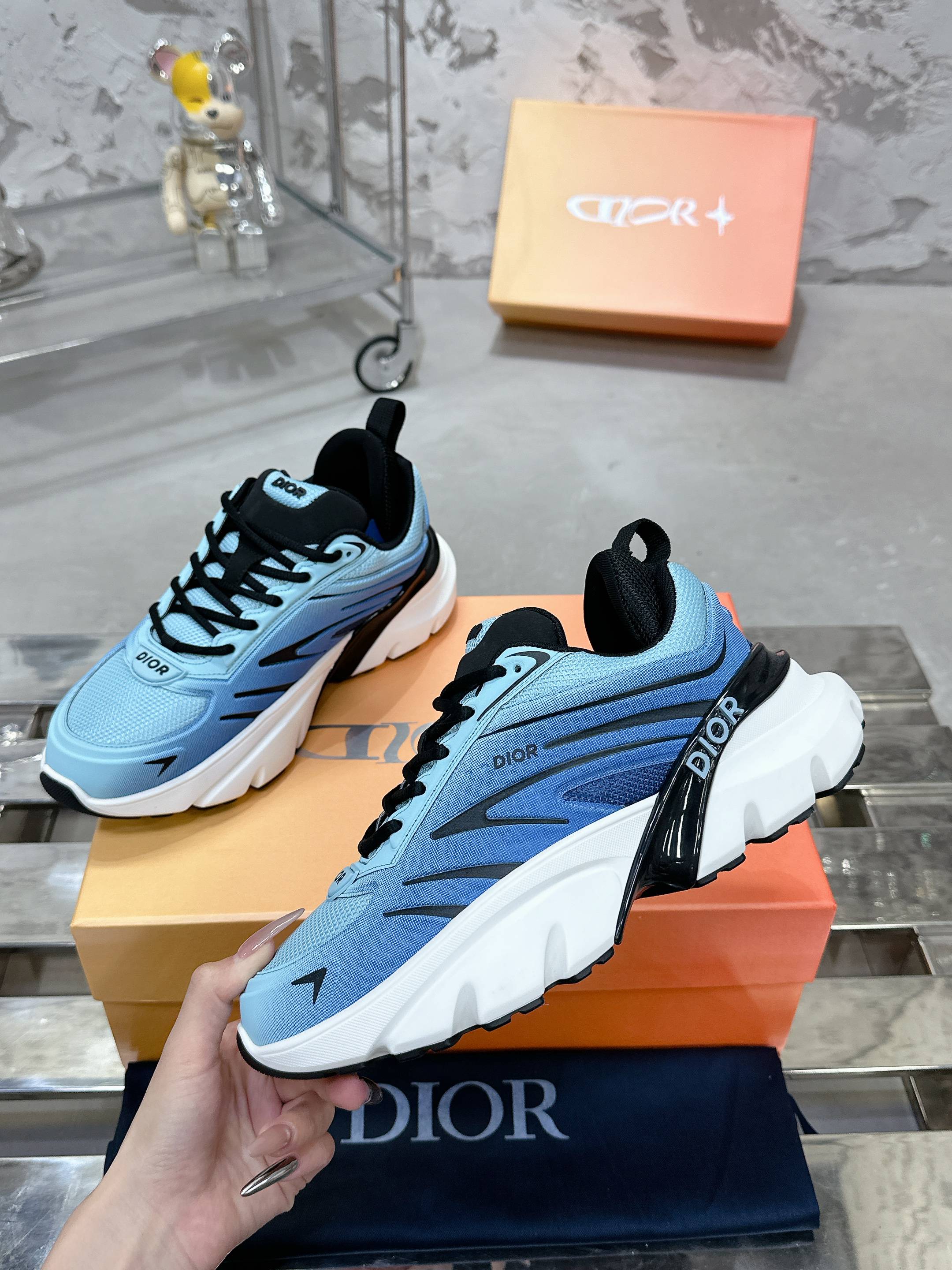 Dior B44 Bladeシリーズ カップル向け 厚底運動靴