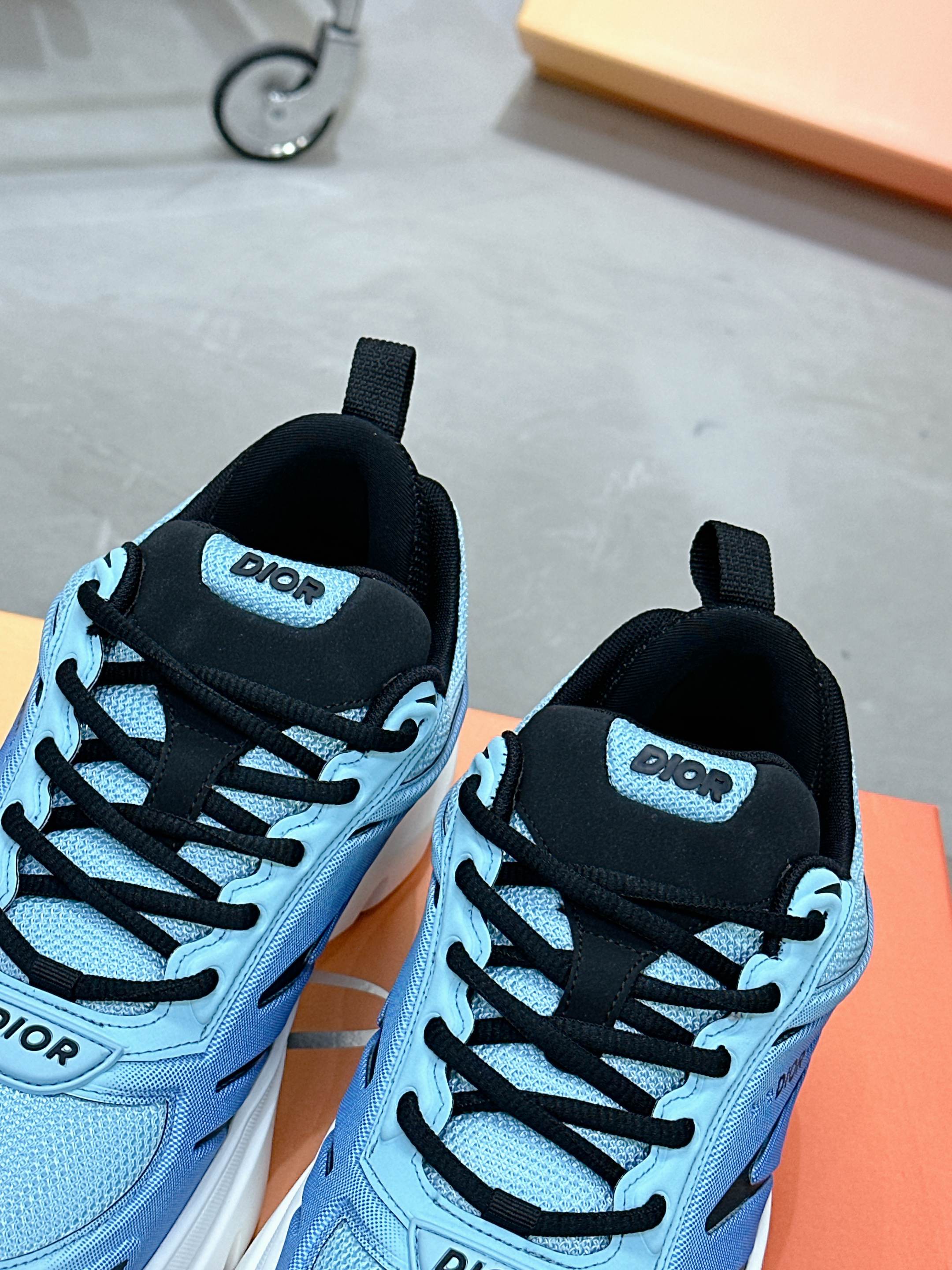 Dior B44 Bladeシリーズ カップル向け 厚底運動靴