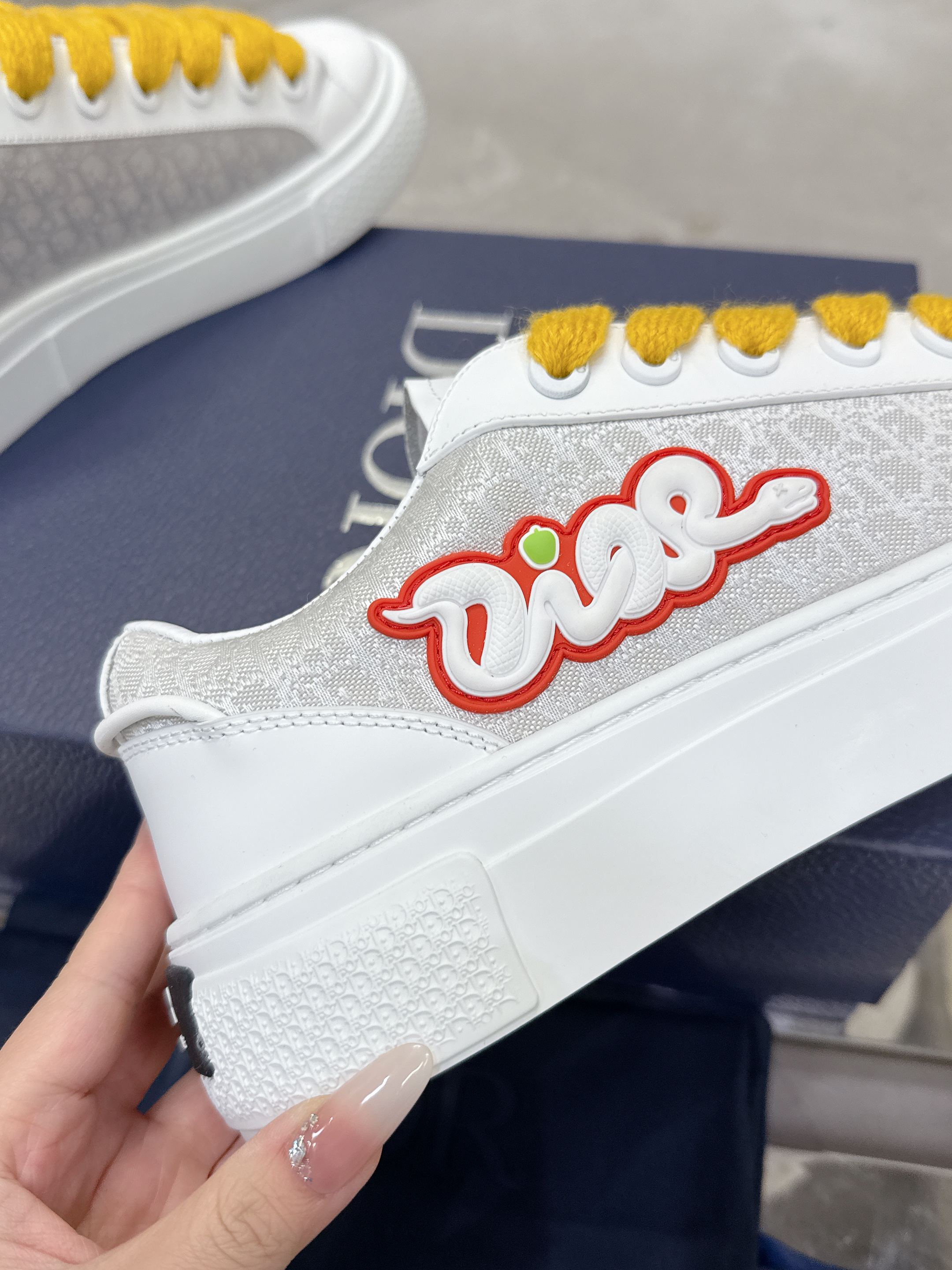 Dior B33シリーズ 限定蛇年カップル用 スニーカー