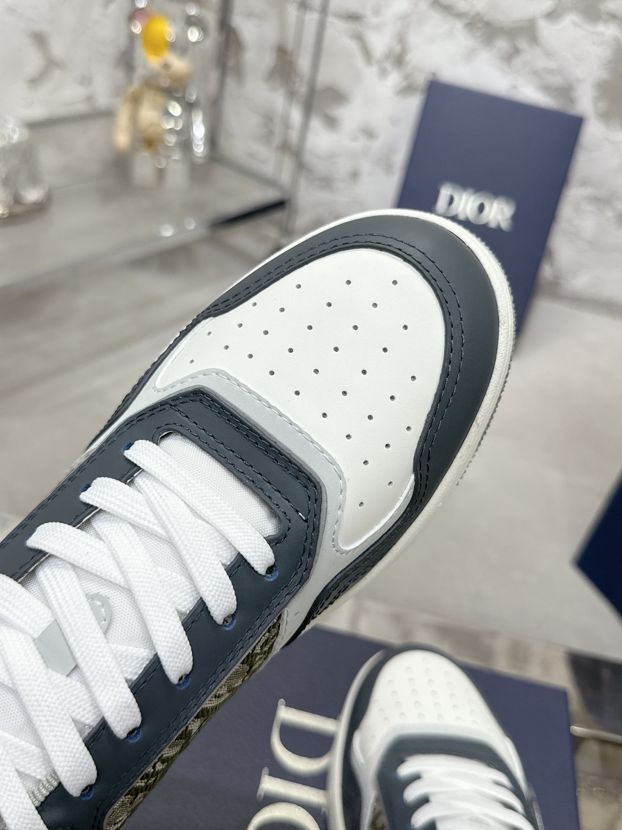 Dior B27シリーズ カップル向け 老花 石頭纹 休闲 スニーカー