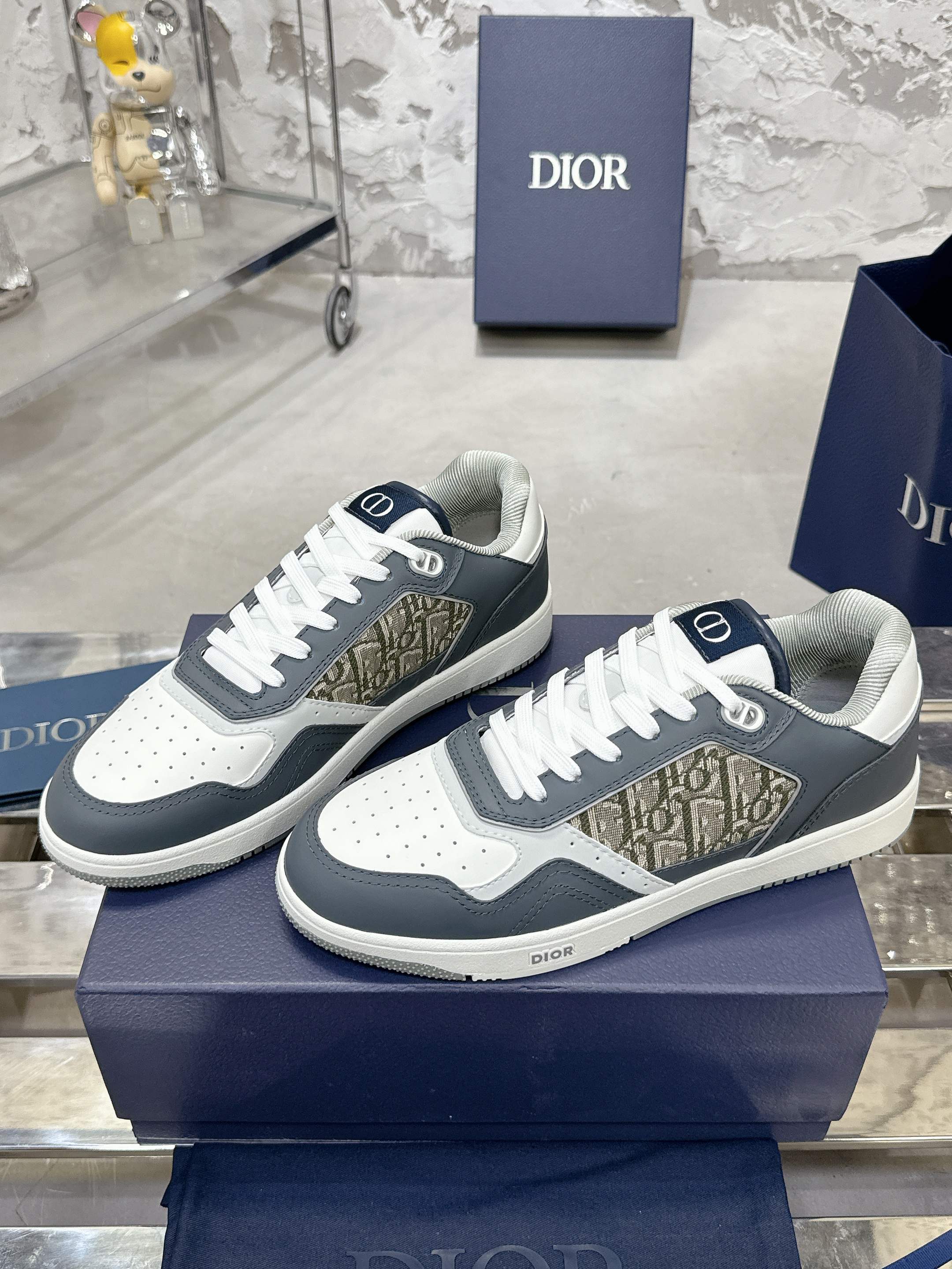 Dior B27シリーズ カップル向け 老花 石頭纹 休闲 スニーカー