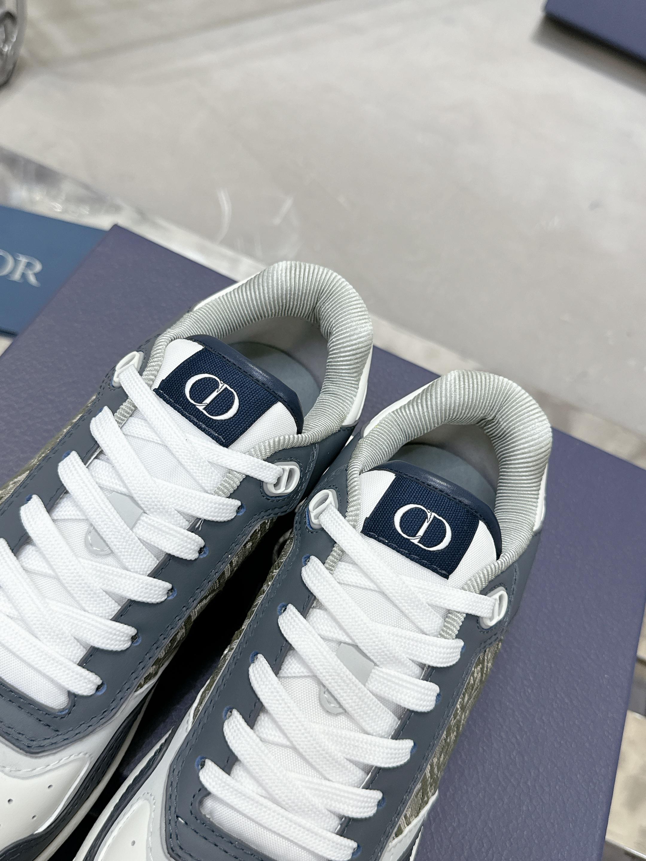 Dior B27シリーズ カップル向け 老花 石頭纹 休闲 スニーカー
