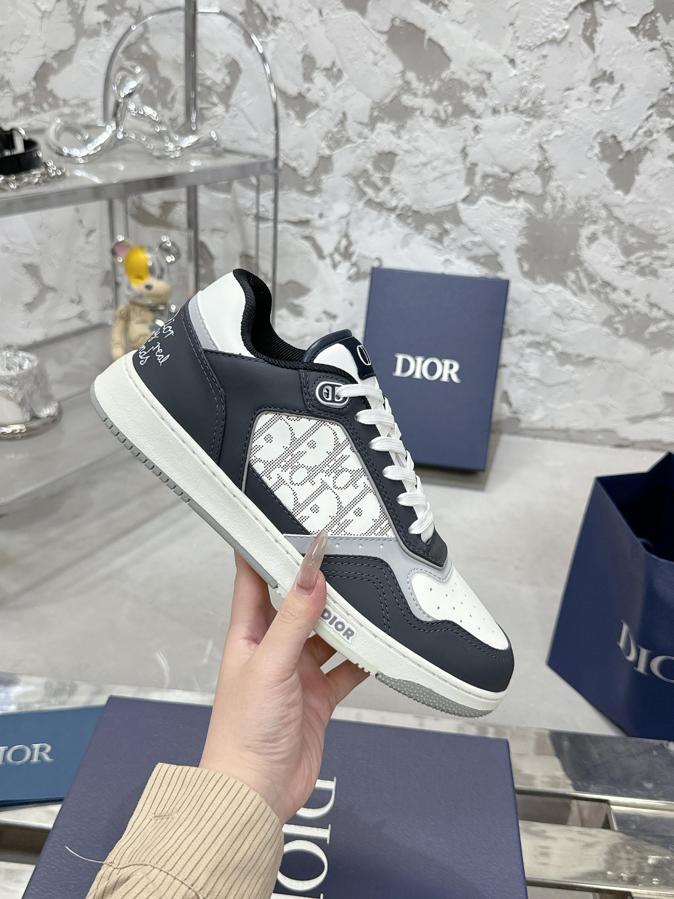 Dior B27シリーズ カップル向け 老花 石頭纹 スポーツシューズ
