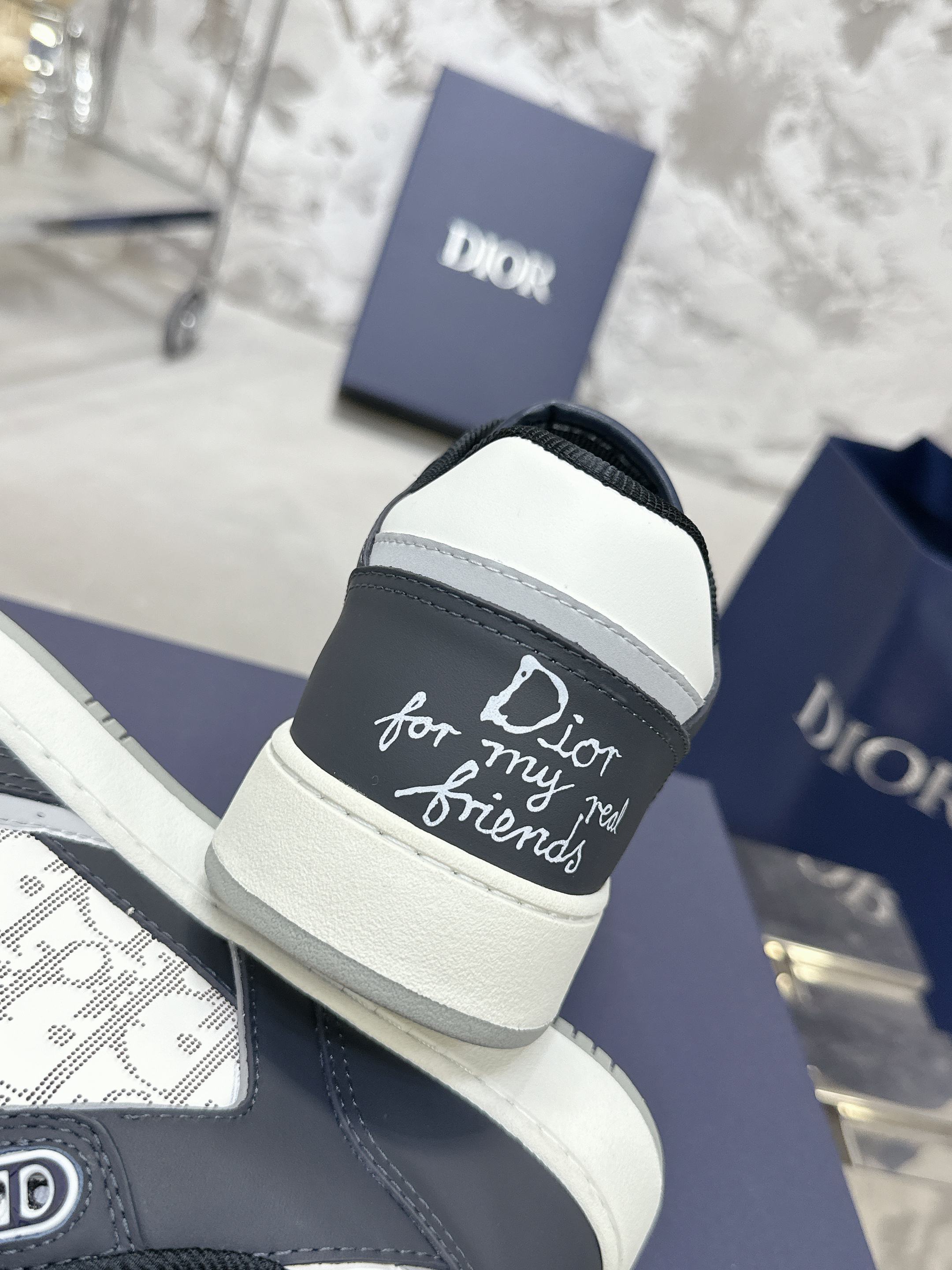Dior B27シリーズ カップル向け 老花 石頭纹 スポーツシューズ