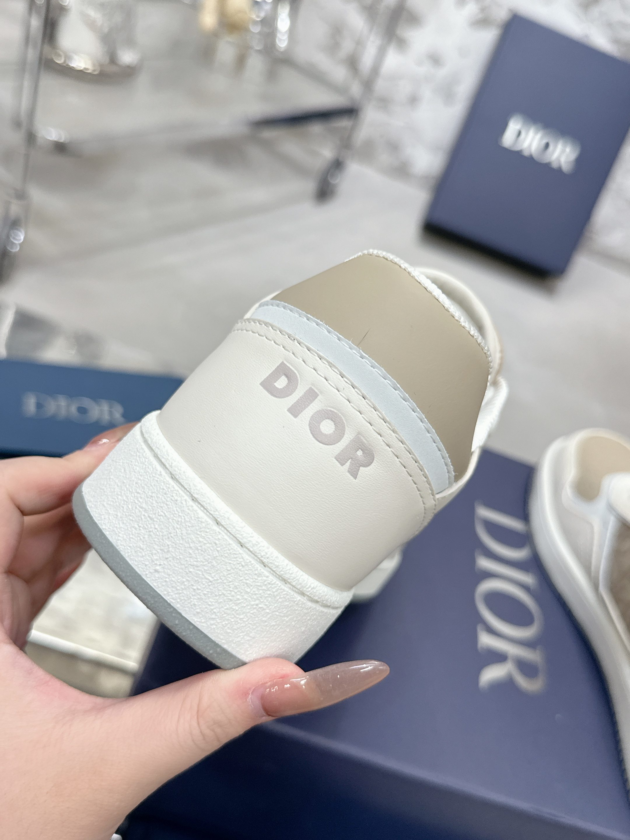 Dior B27シリーズ 老花石头纹 休闲运动鞋