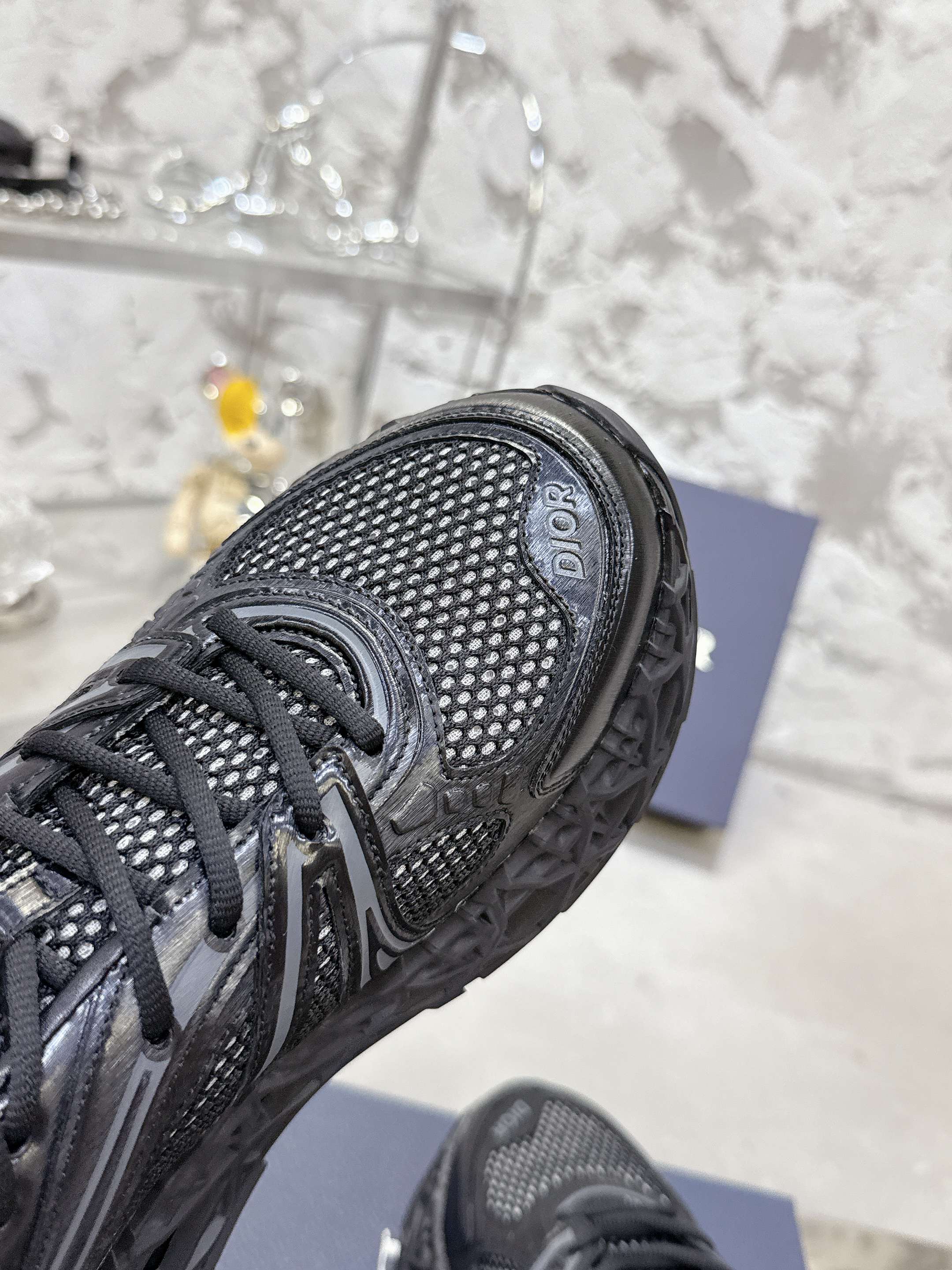 Dior B35 春夏コレクション 高級スニーカー