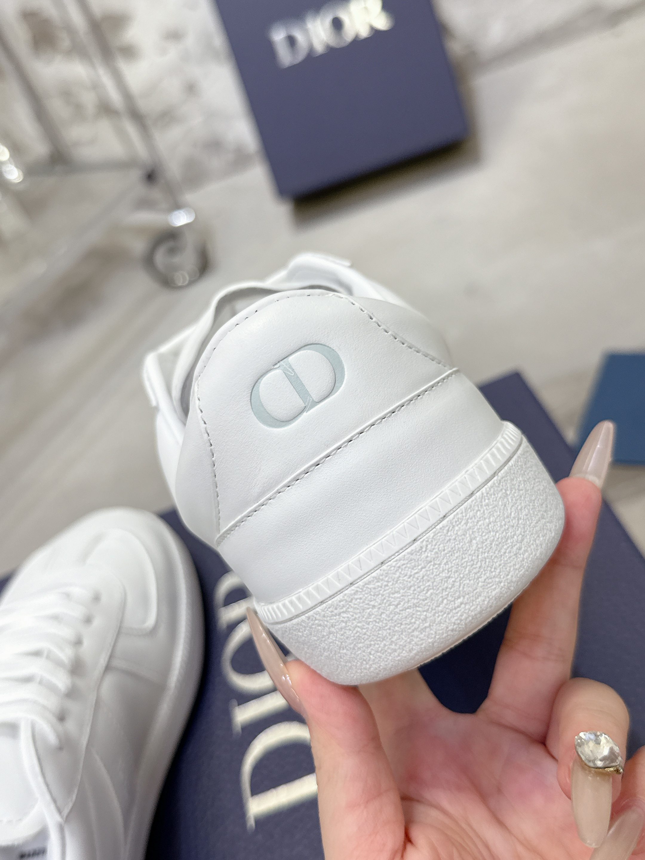 Dior B01 Matchpoint カップル用スニーカー - スタイリッシュなデザインと快適性