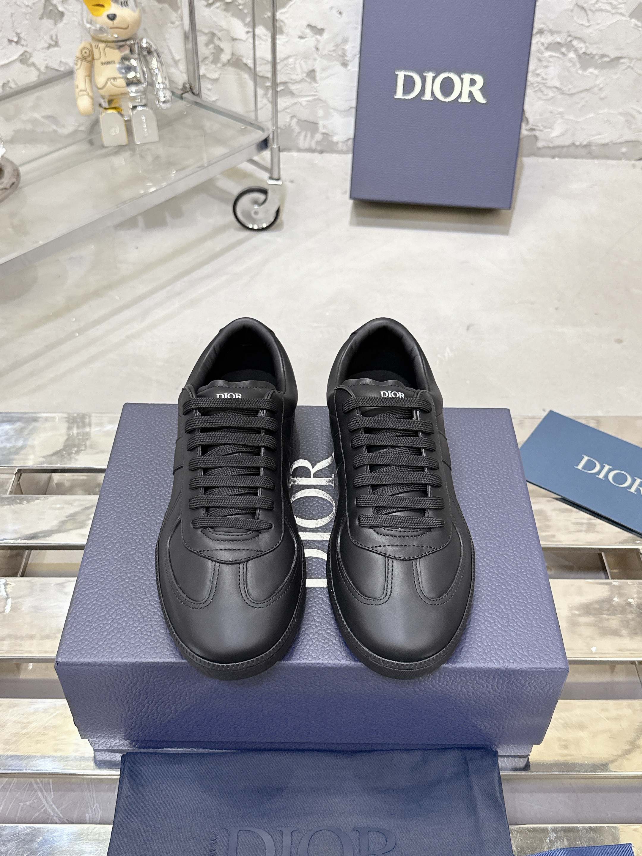 Dior Matchpoint カップル用デザイン スニーカー ブラック&ホワイト