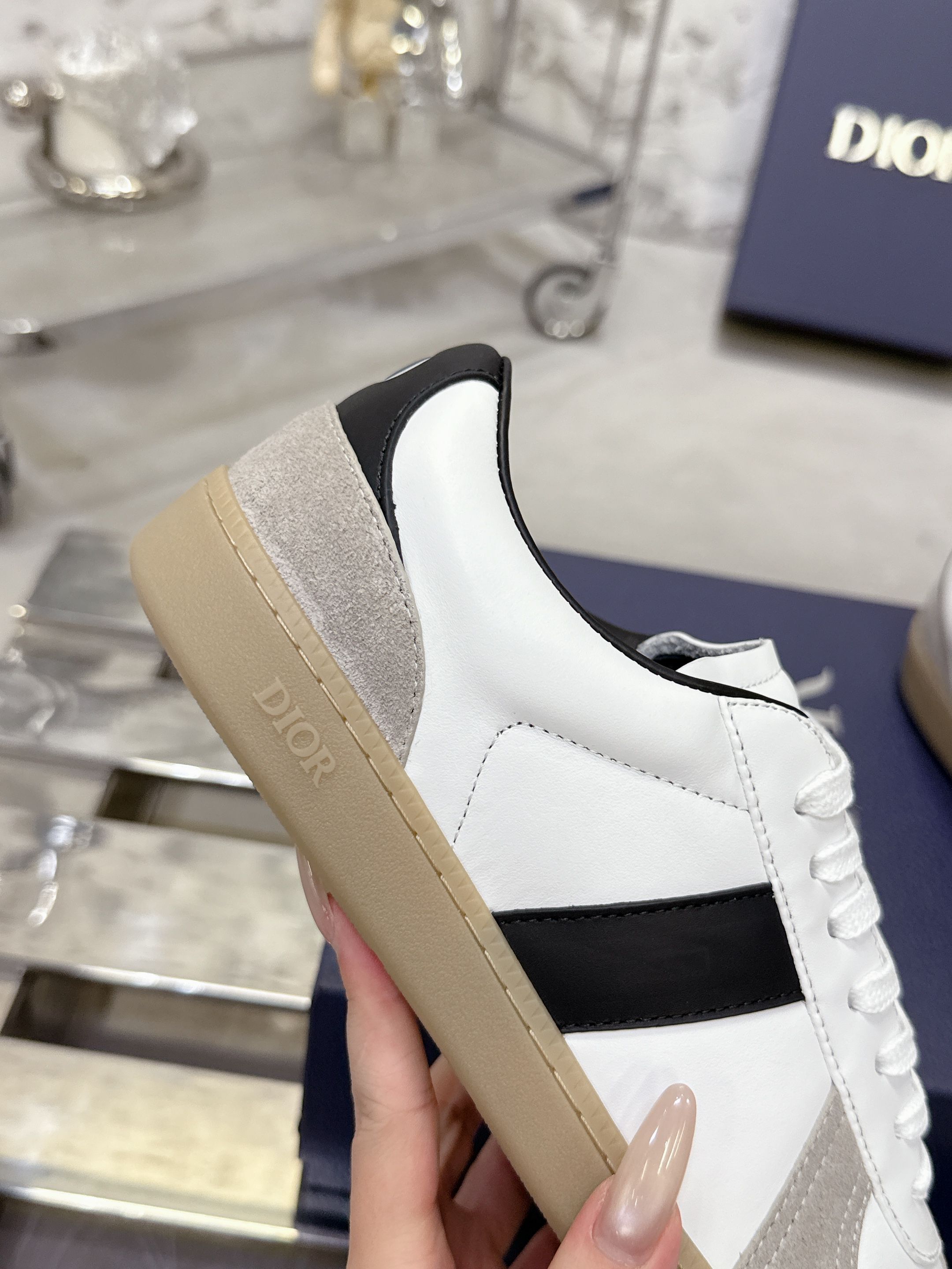 Dior B01 Matchpoint カップル用 デザインスニーカー