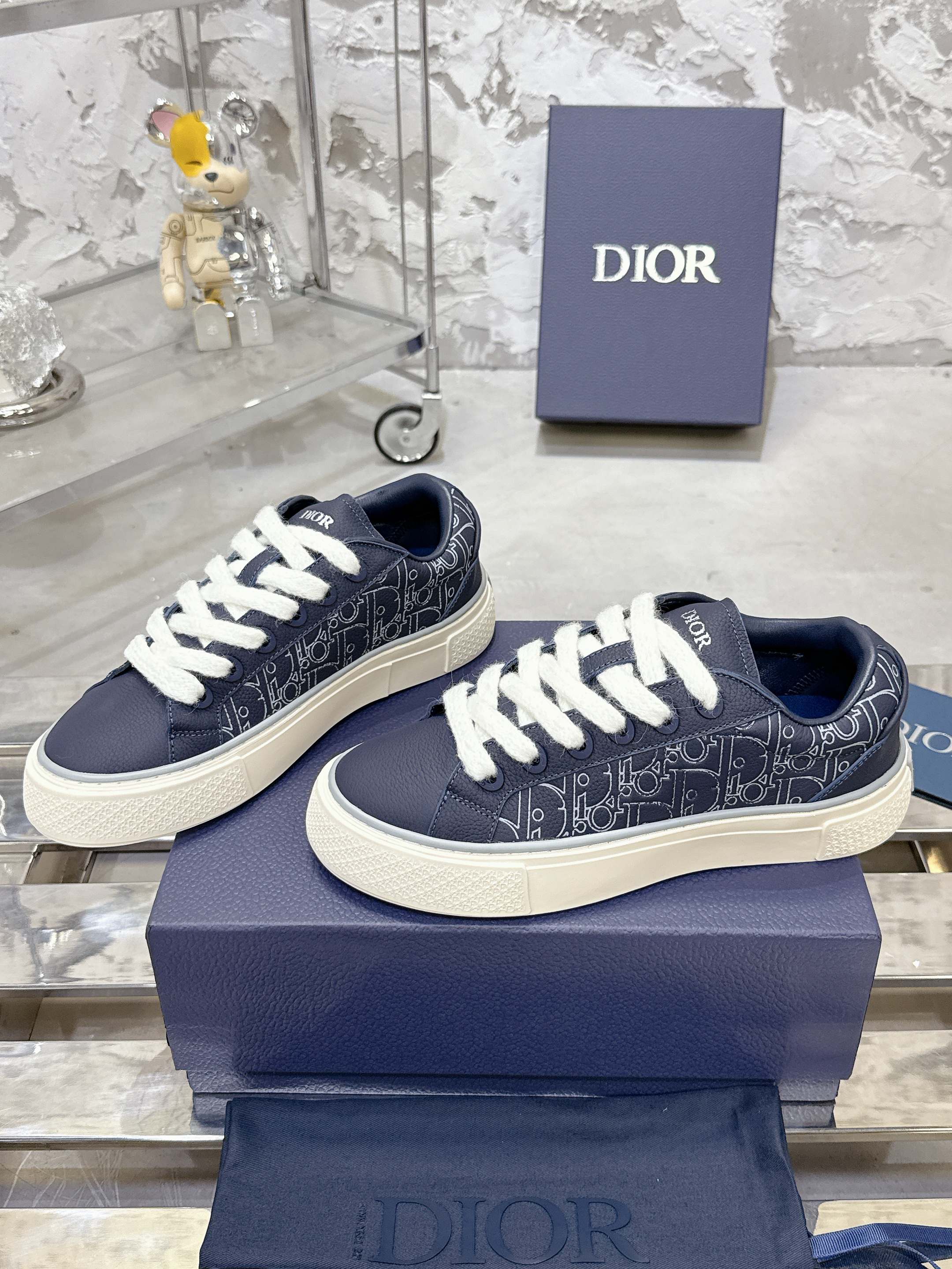 Dior B33シリーズ カップル用休闲板鞋 プレミアムグレー