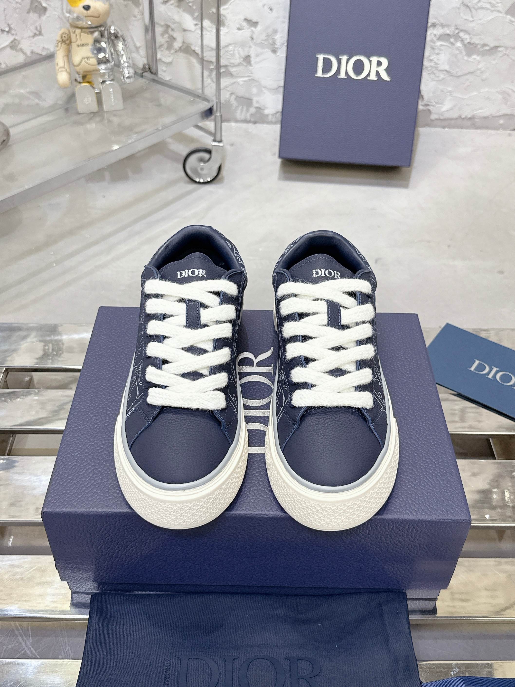 Dior B33シリーズ カップル用休闲板鞋 プレミアムグレー