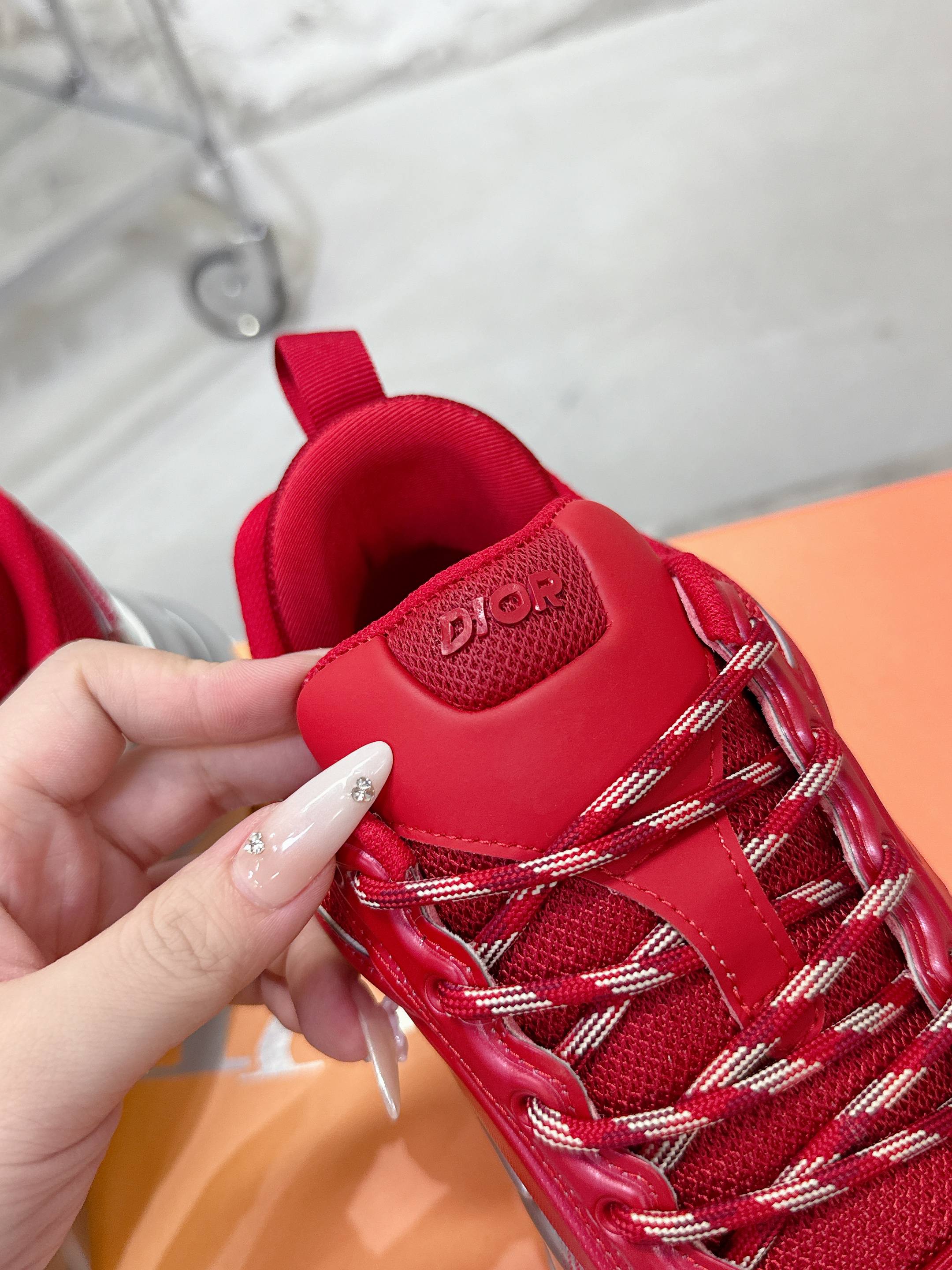 Dior x Lewis Hamilton B44 Blade 限定版 スポーツシューズ