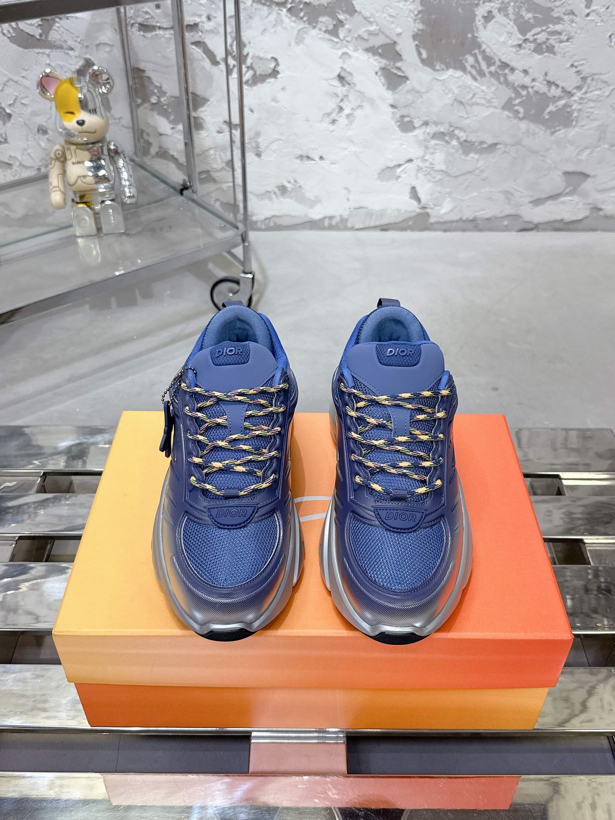 Dior x Lewis Hamilton B44 Blade 限定スポーツシューズ