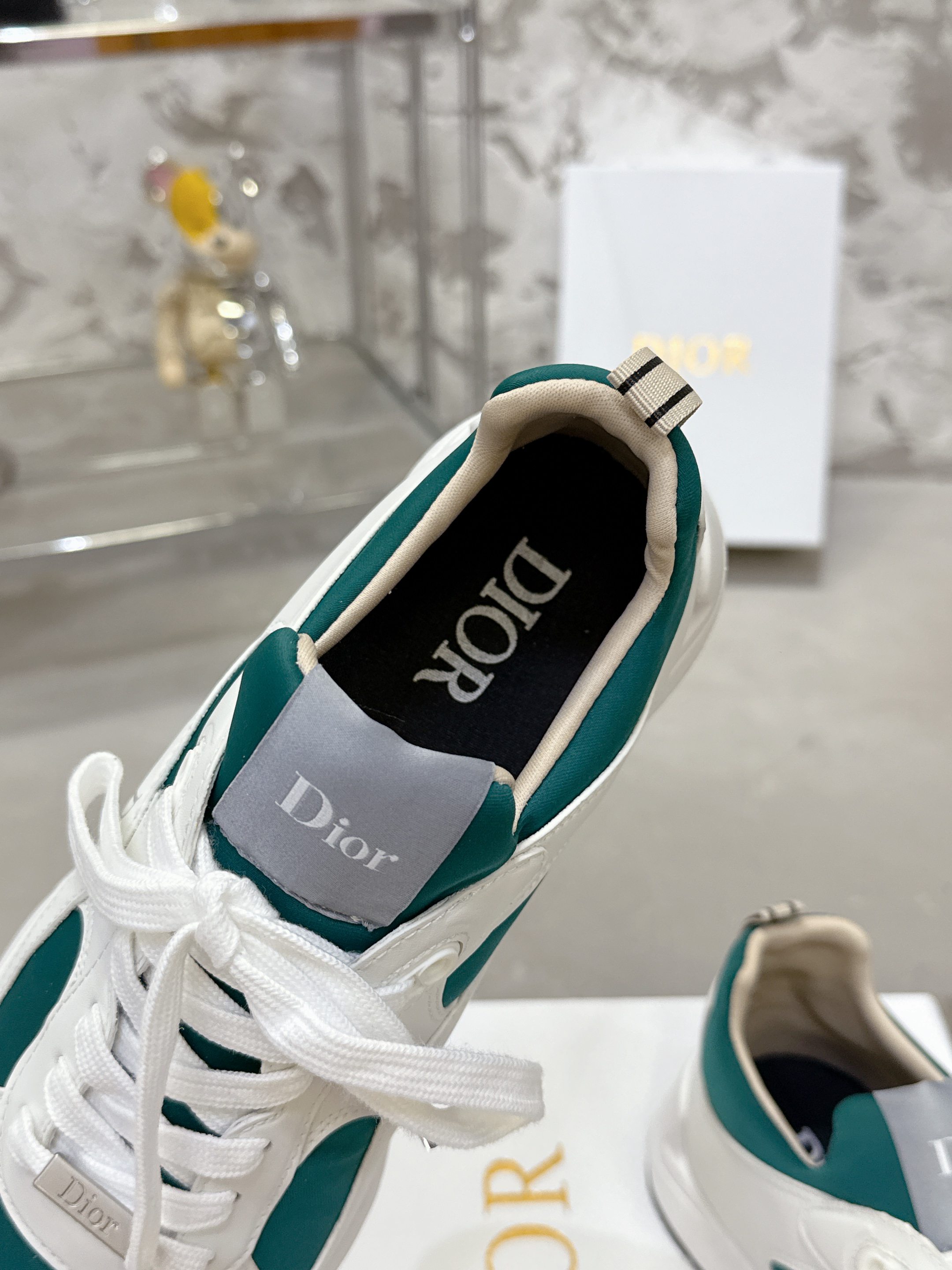 Dior Mileシリーズ 休闲运动鞋 - 高級素材と独特デザイン