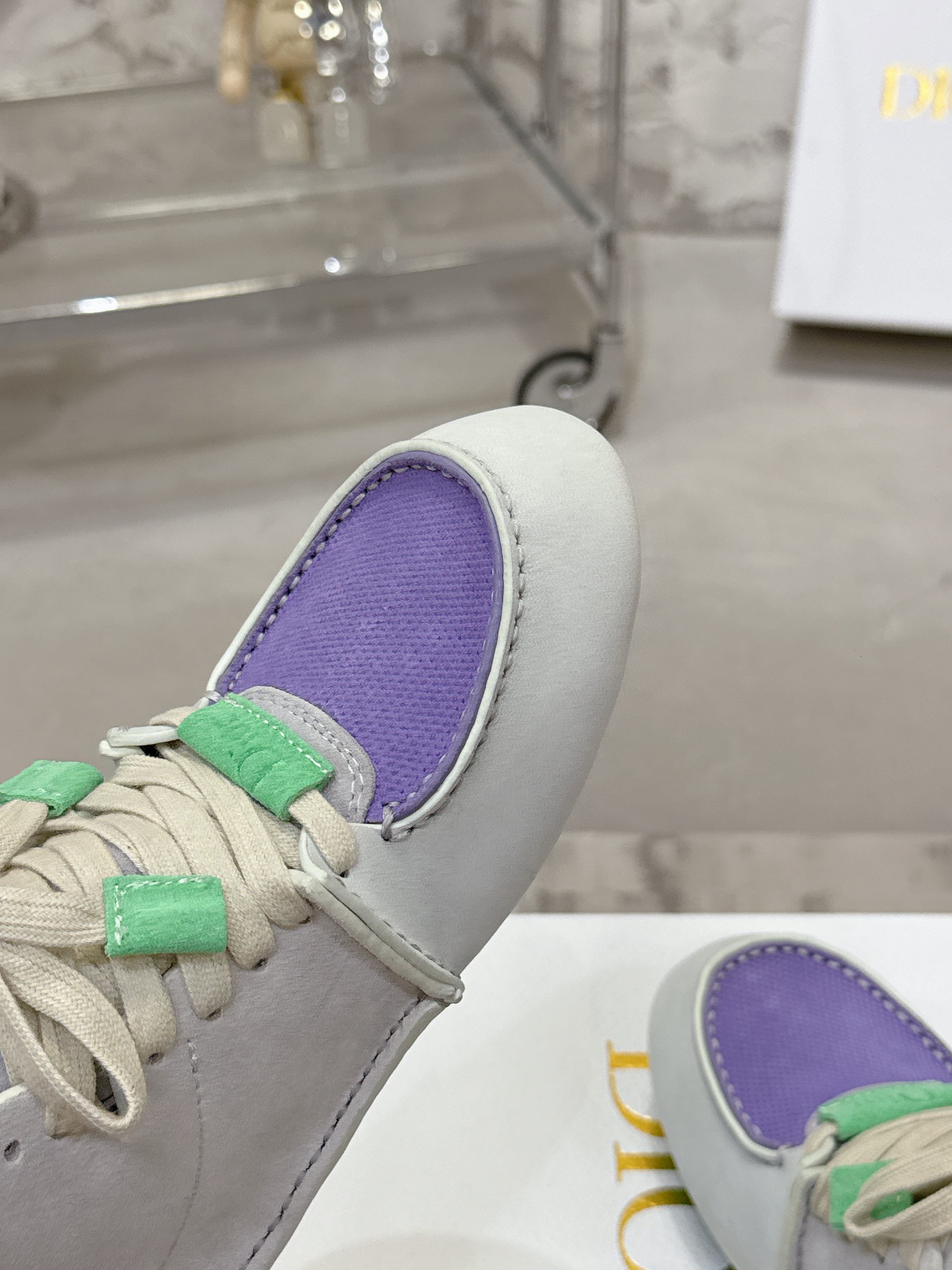 Dior Roadie スニーカー|手作り・カップル向け・ラグジュアリー