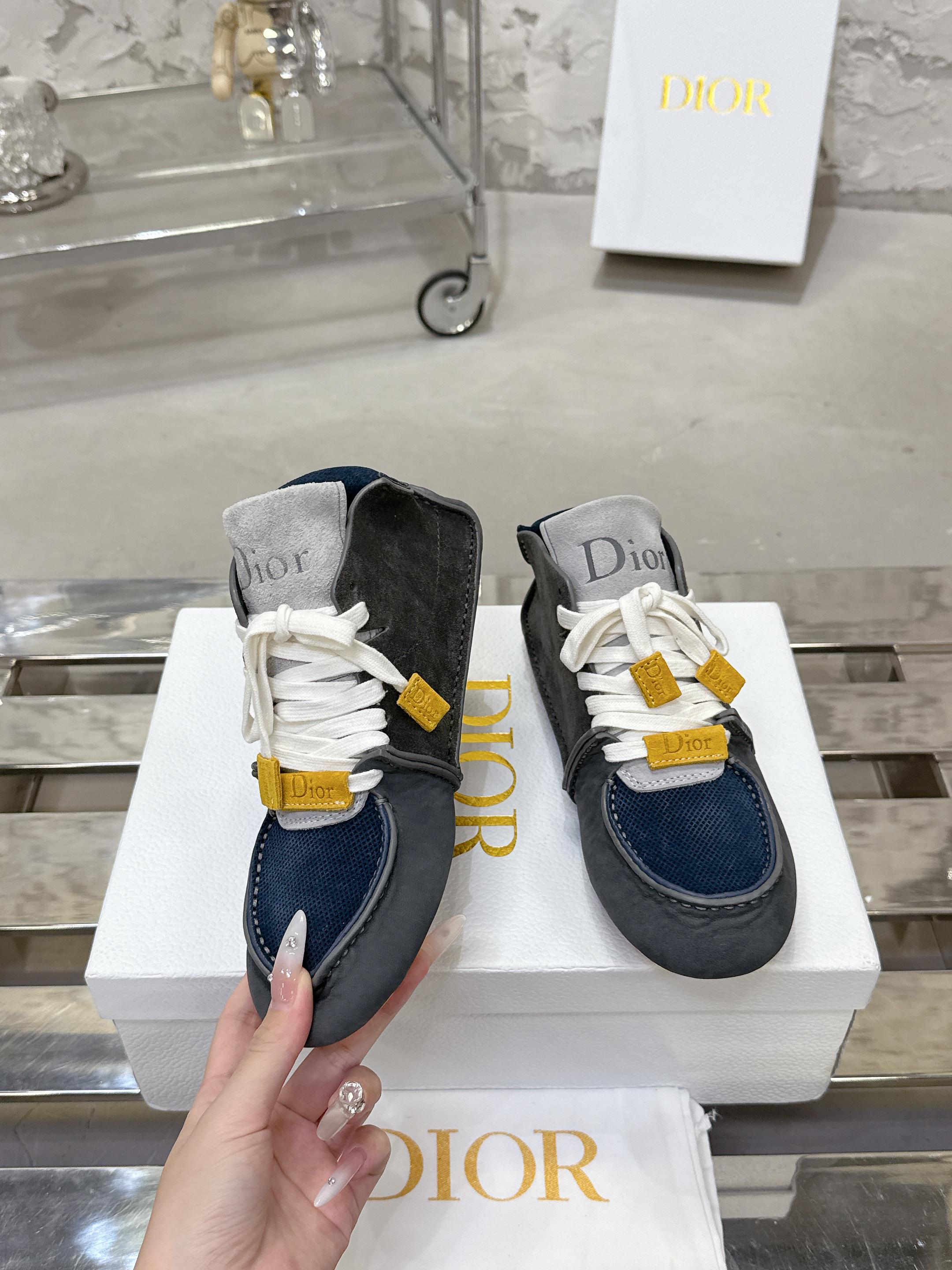 Dior Roadieシリーズ 手作りカジュアルスニーカー