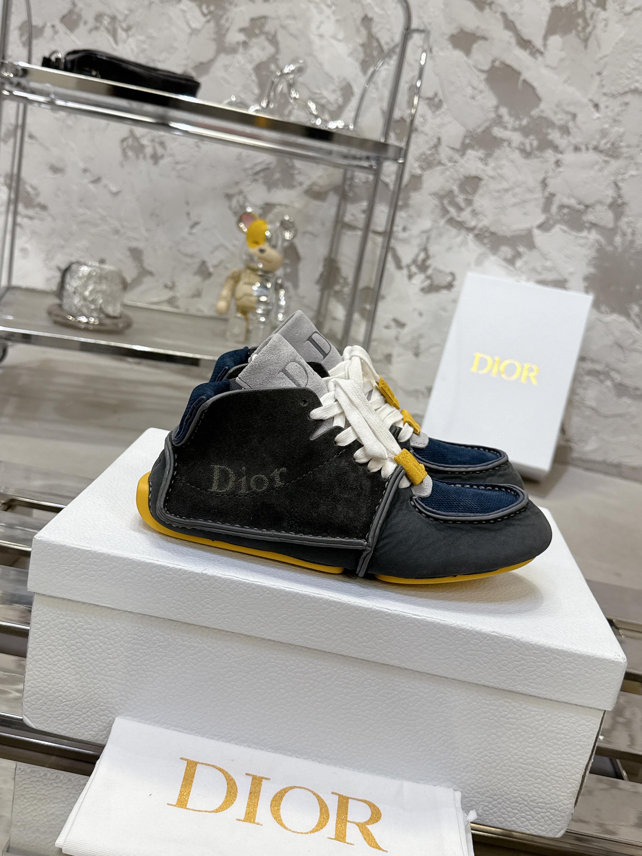 Dior Roadieシリーズ 手作りカジュアルスニーカー