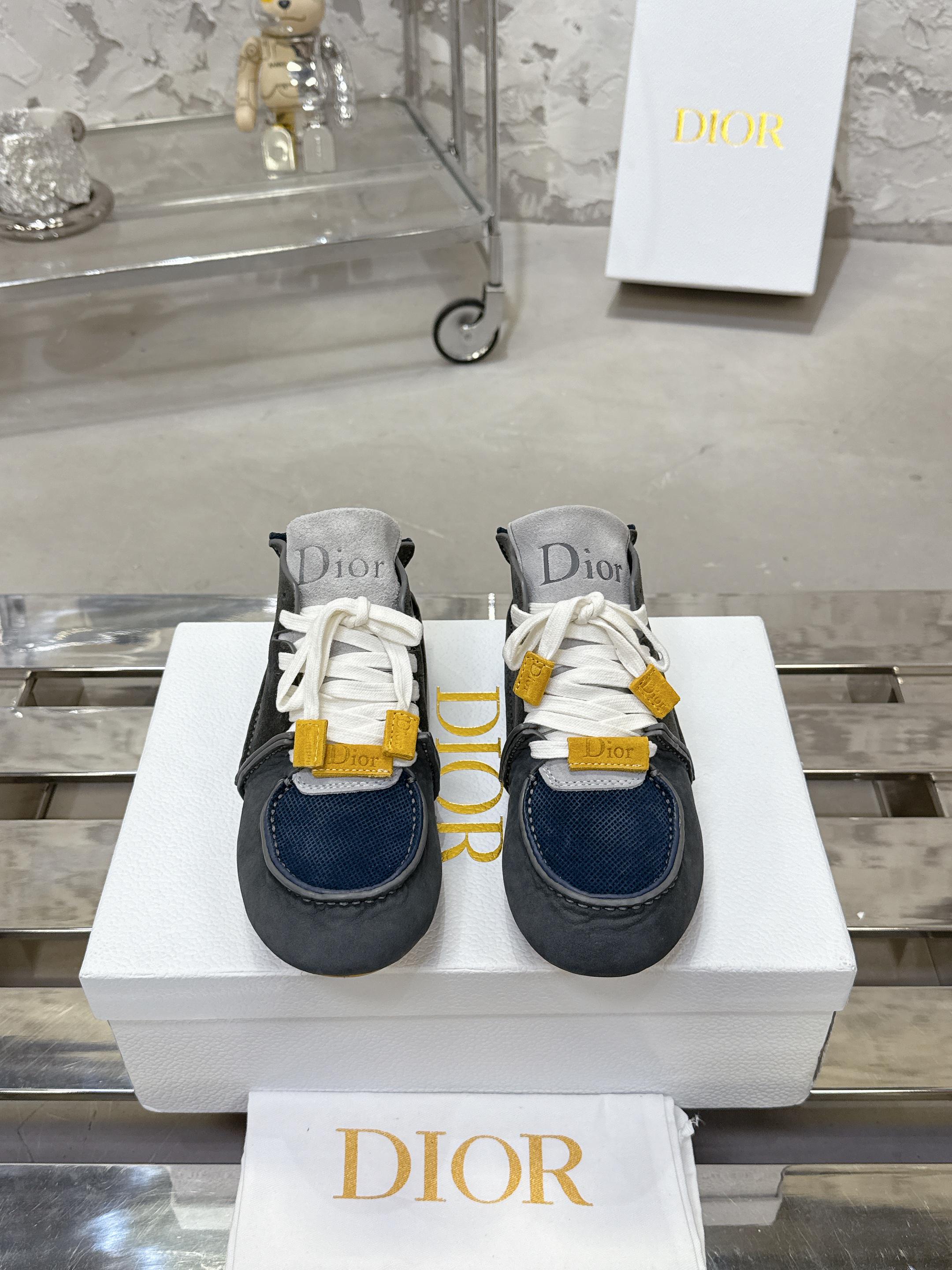 Dior Roadieシリーズ 手作りカジュアルスニーカー