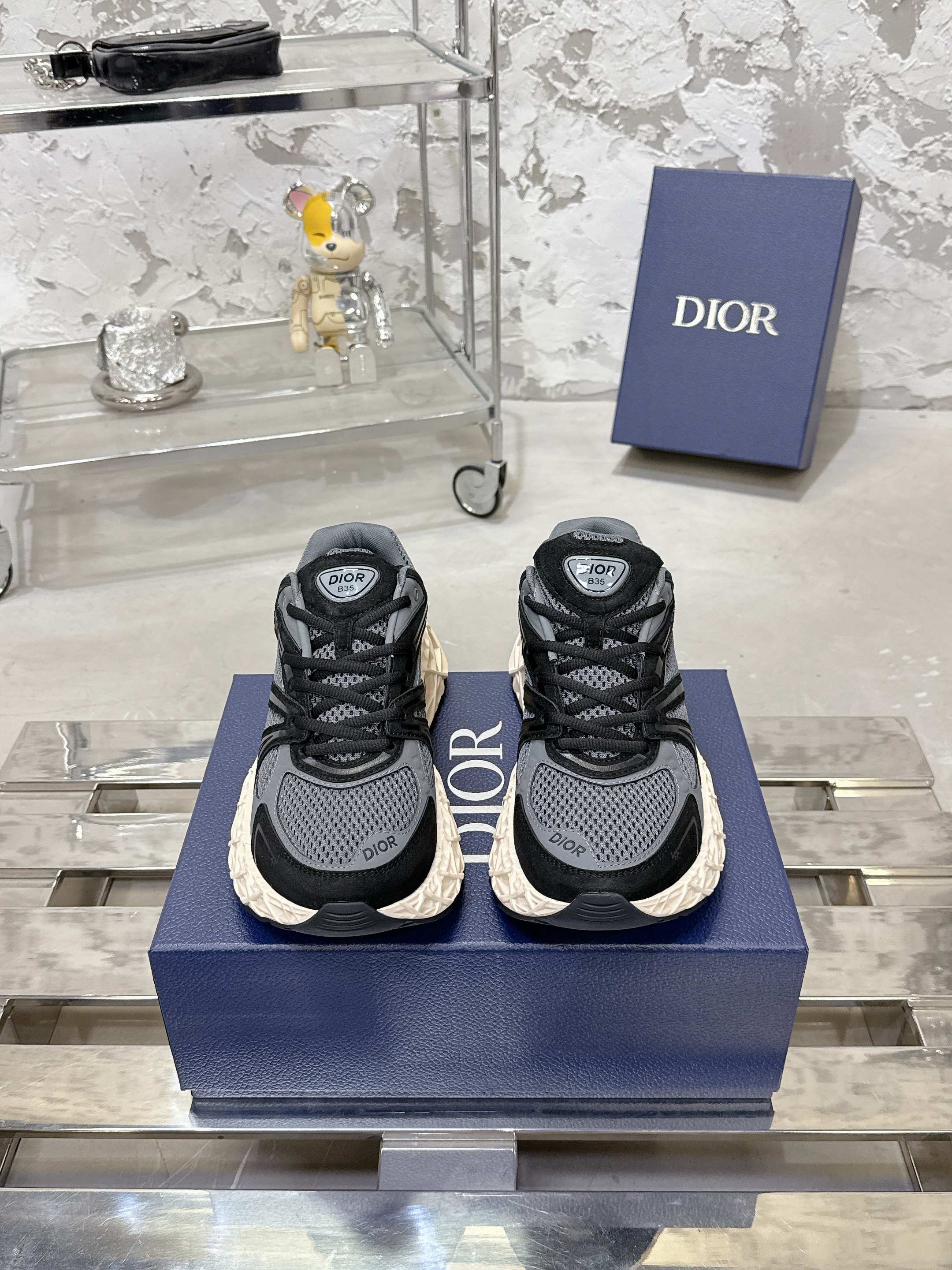 Dior B35 春夏男装休闲运动鞋 - 高級素材と実用性の融合