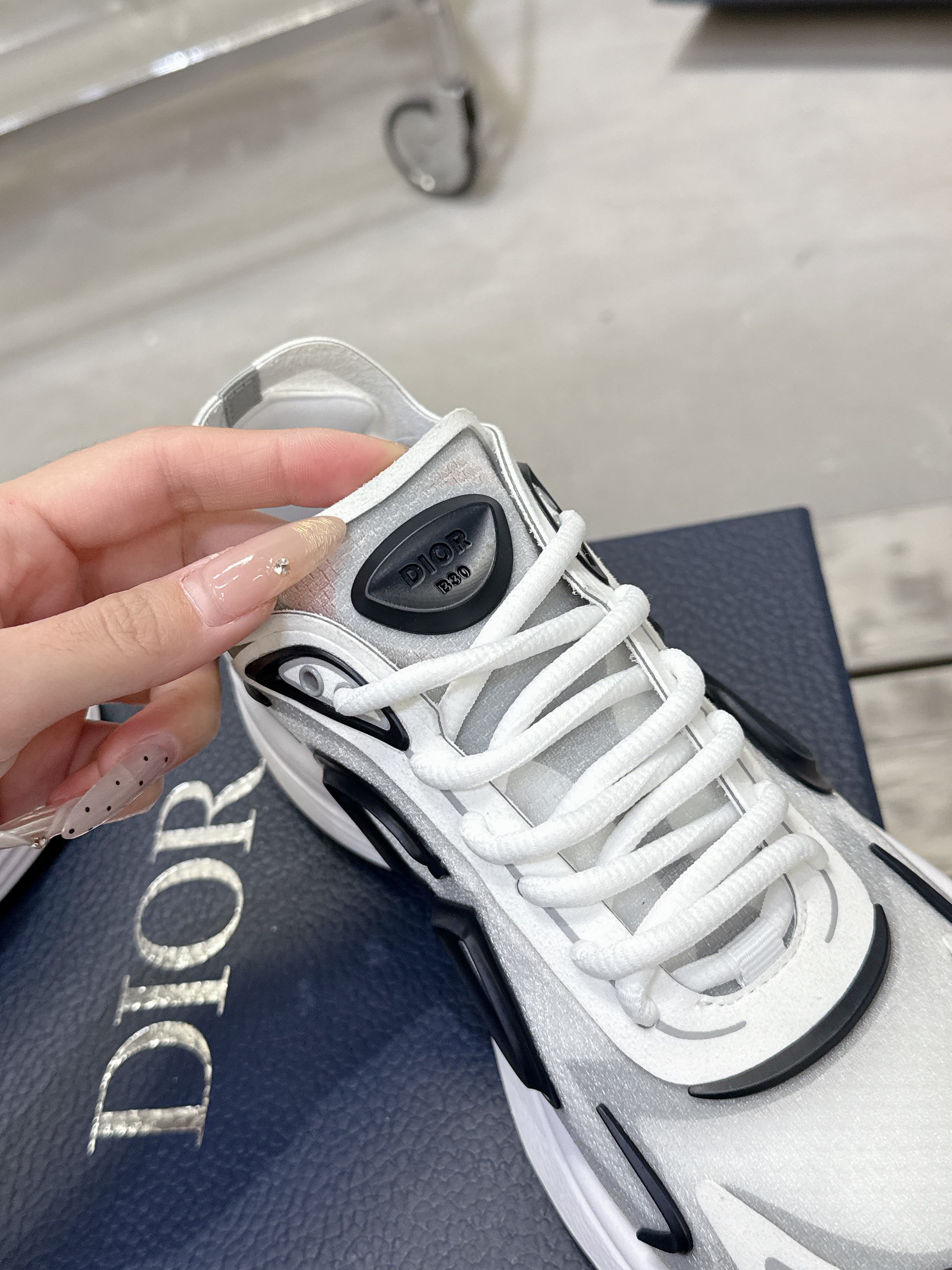 Dior B30 Countdown テクノロジー スニーカー - 快適な履き心地