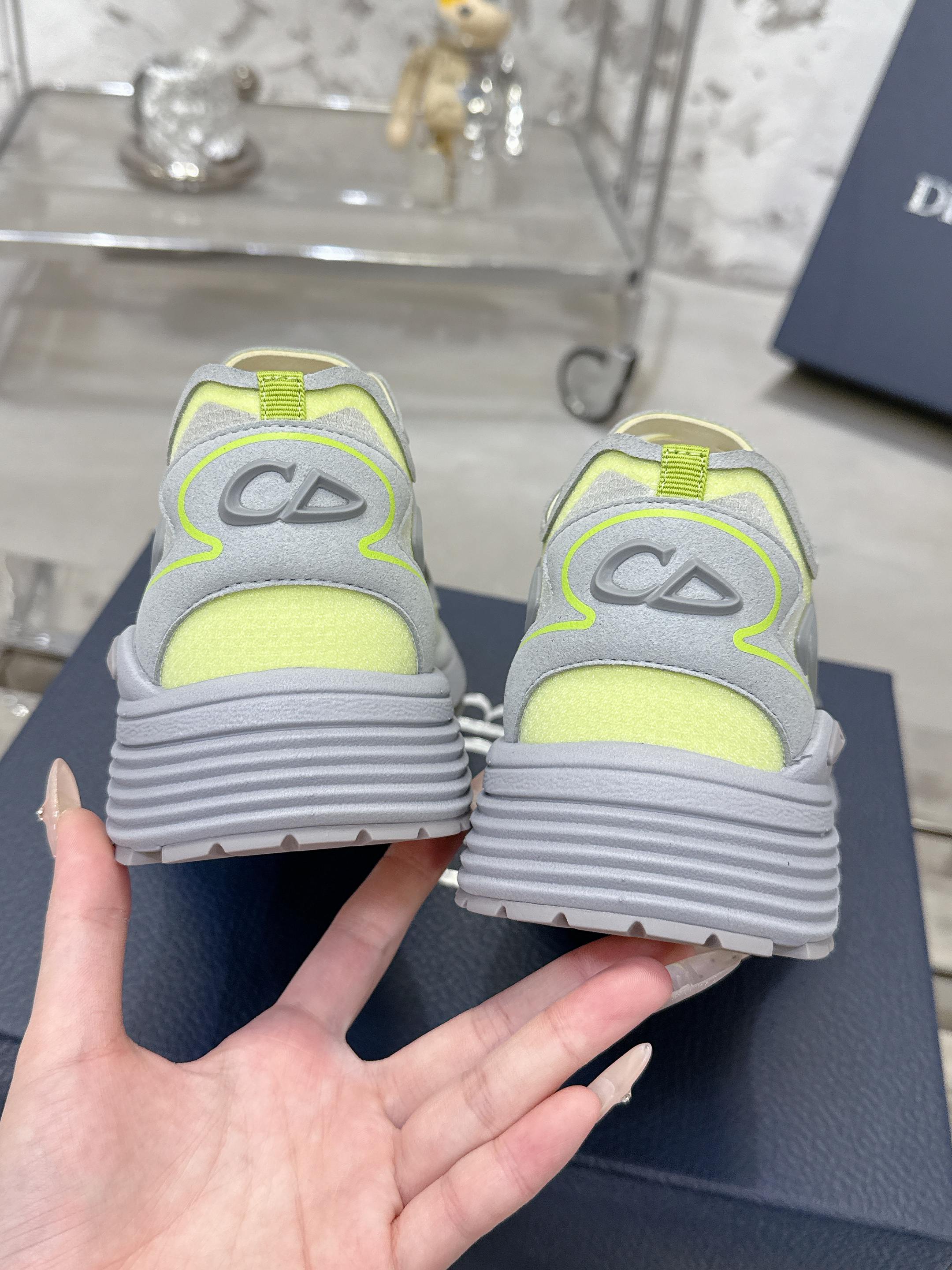 Dior B30シリーズ Countdown 科技運動靴 - 軽量で快適な休闲スタイル