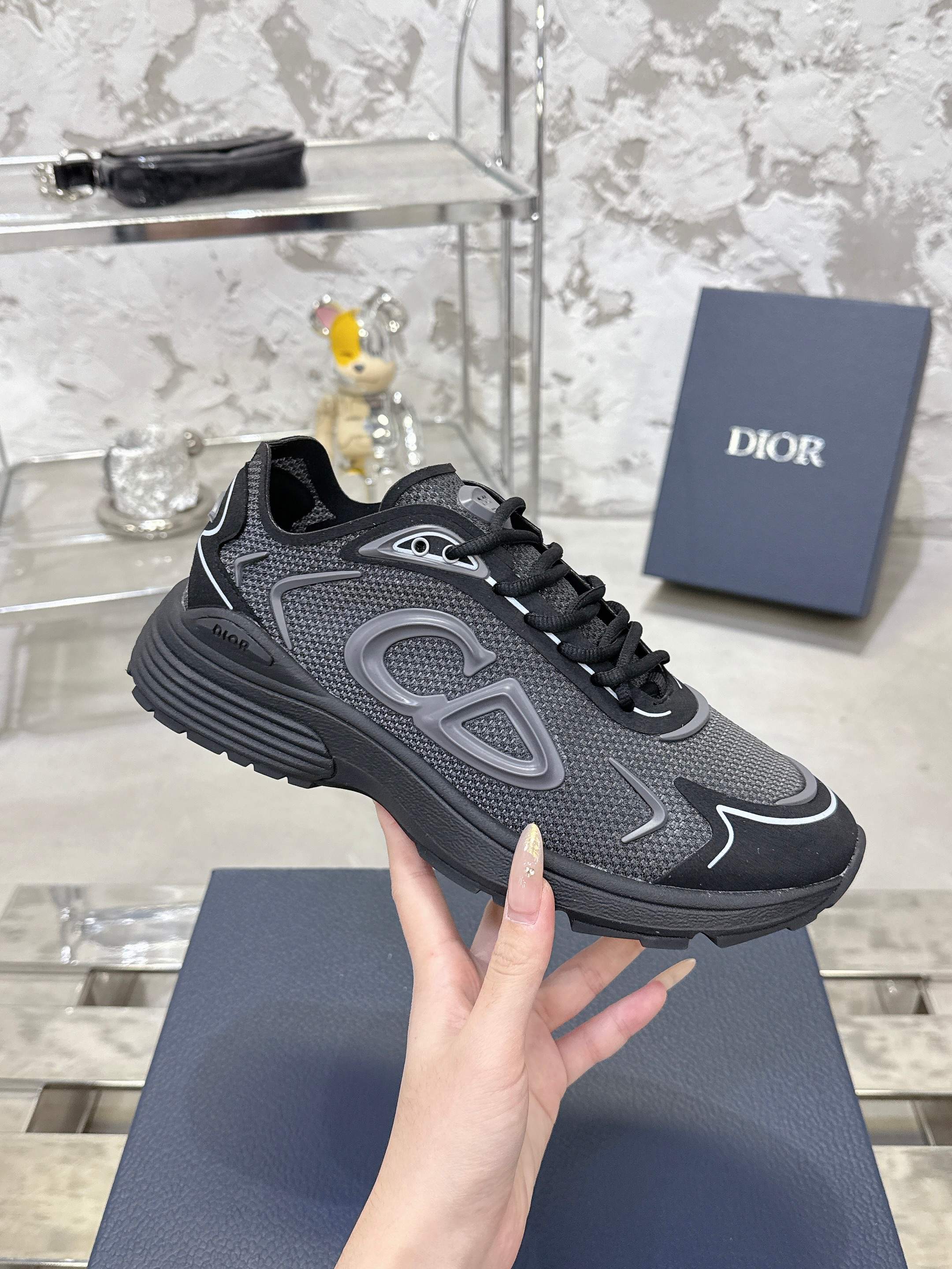 Dior B30 Countdown 科技運動鞋 - 軽量快適な老爹スタイル
