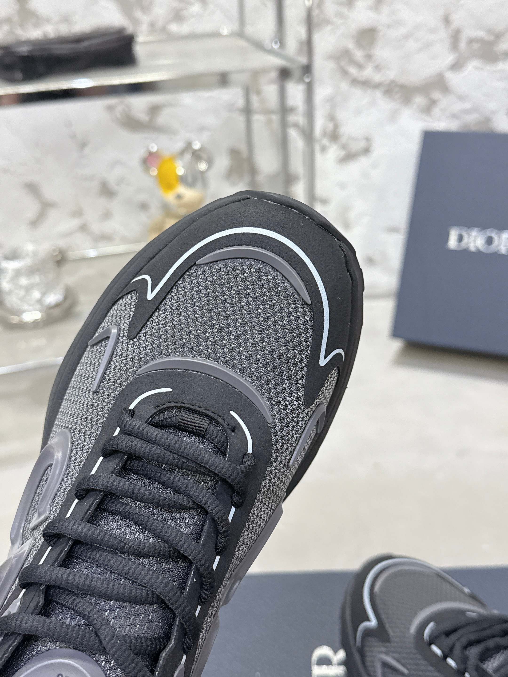 Dior B30 Countdown 科技運動鞋 - 軽量快適な老爹スタイル