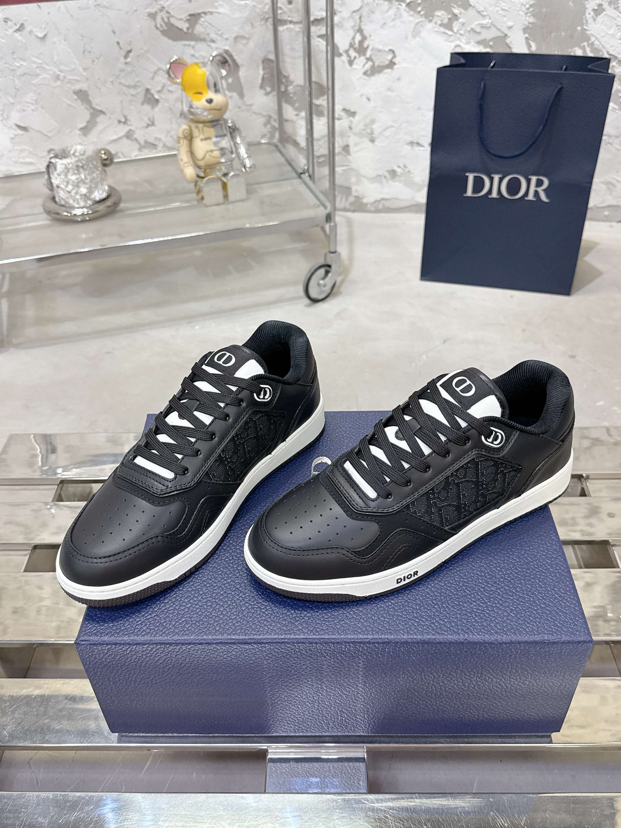 Dior Sneakers