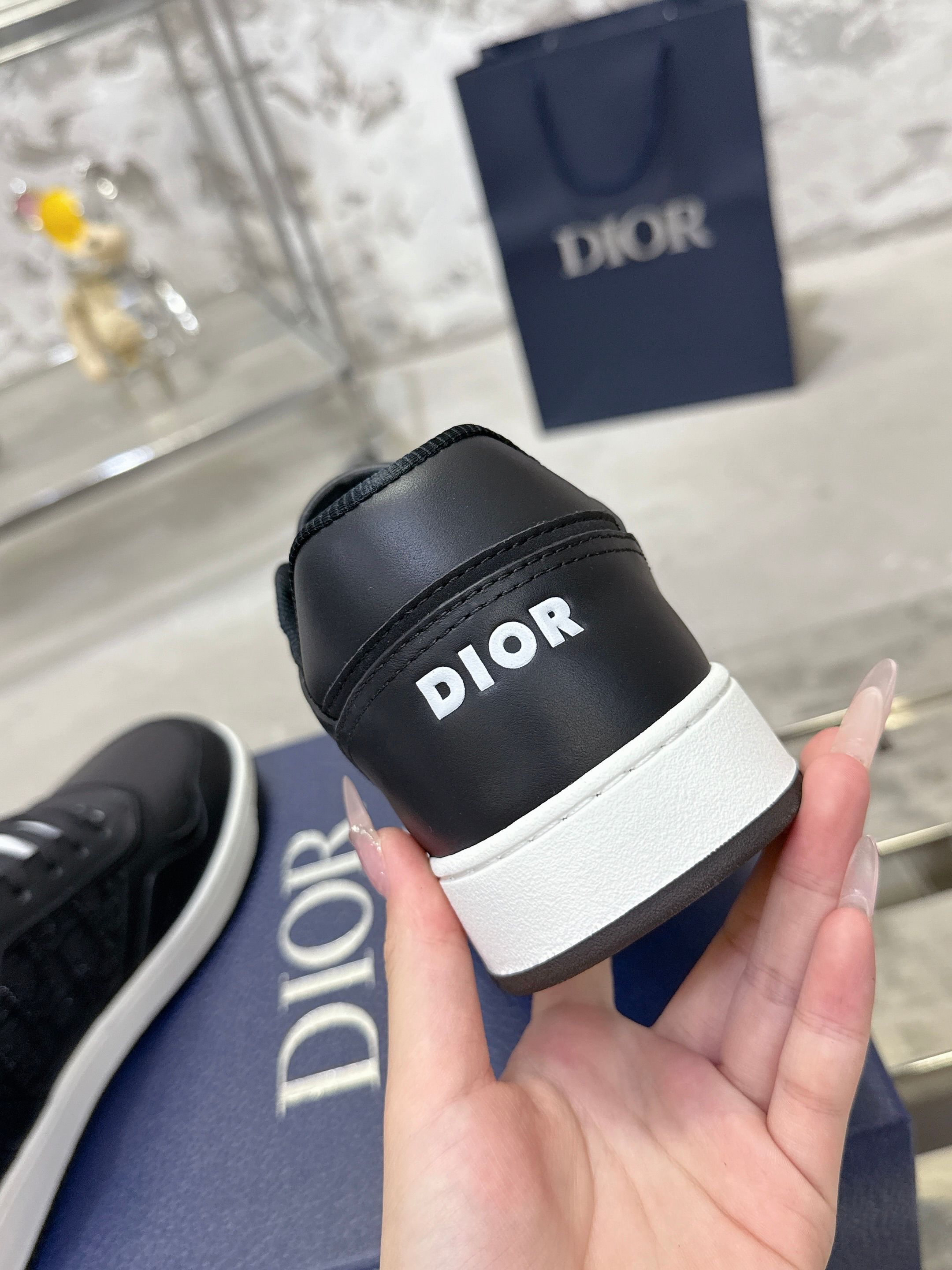Dior Sneakers
