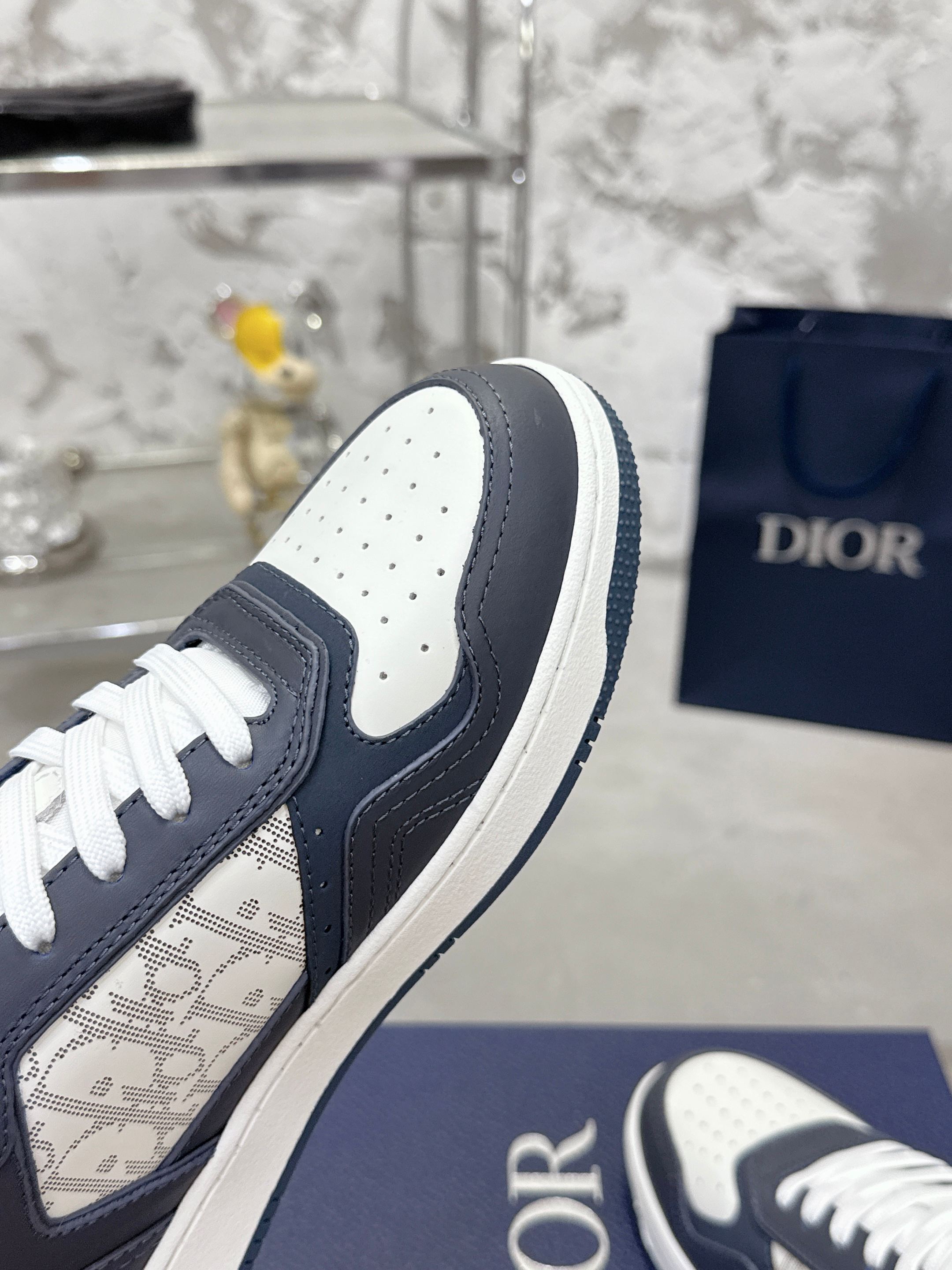 Dior Sneakers