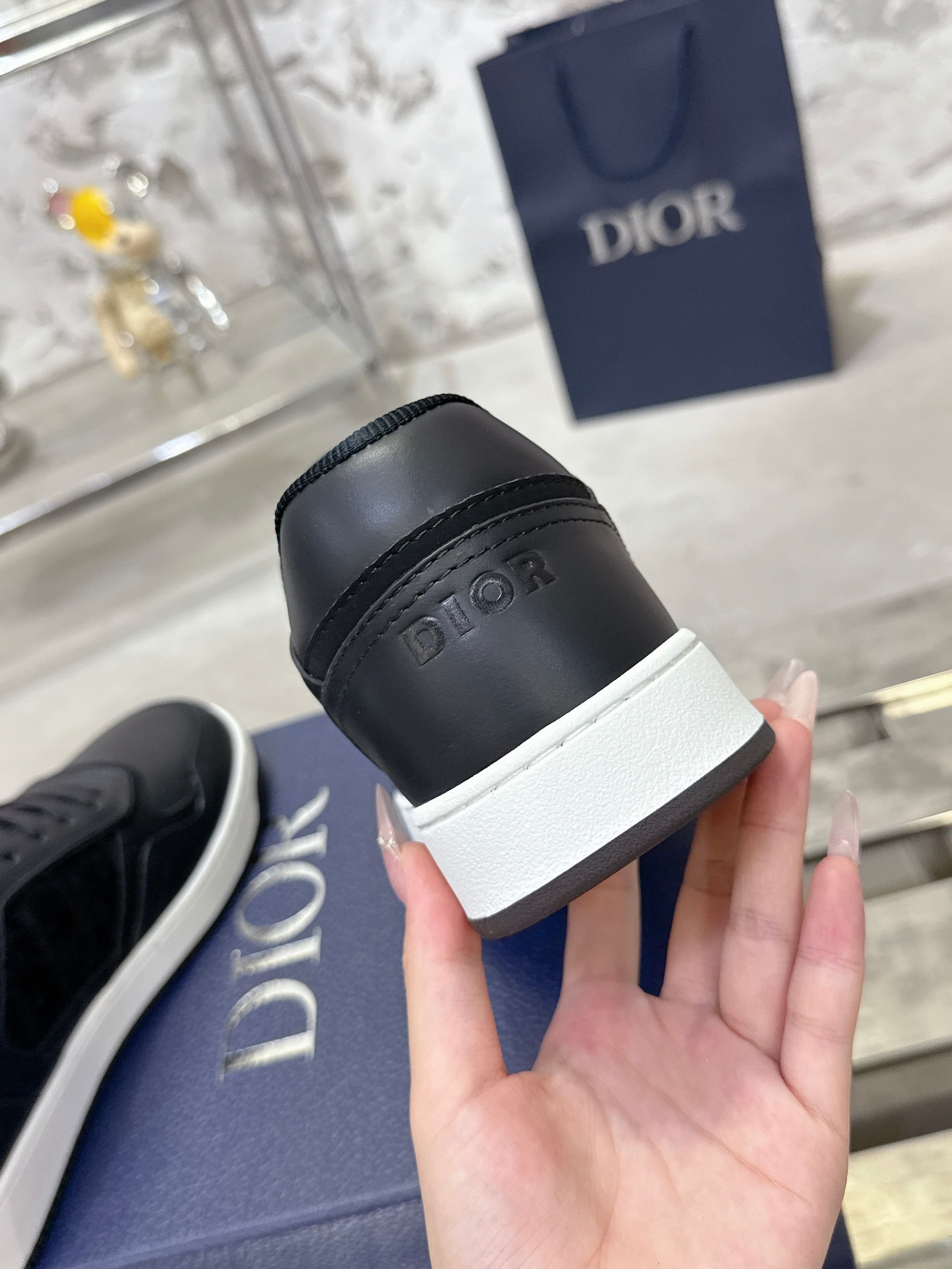 Dior Sneakers