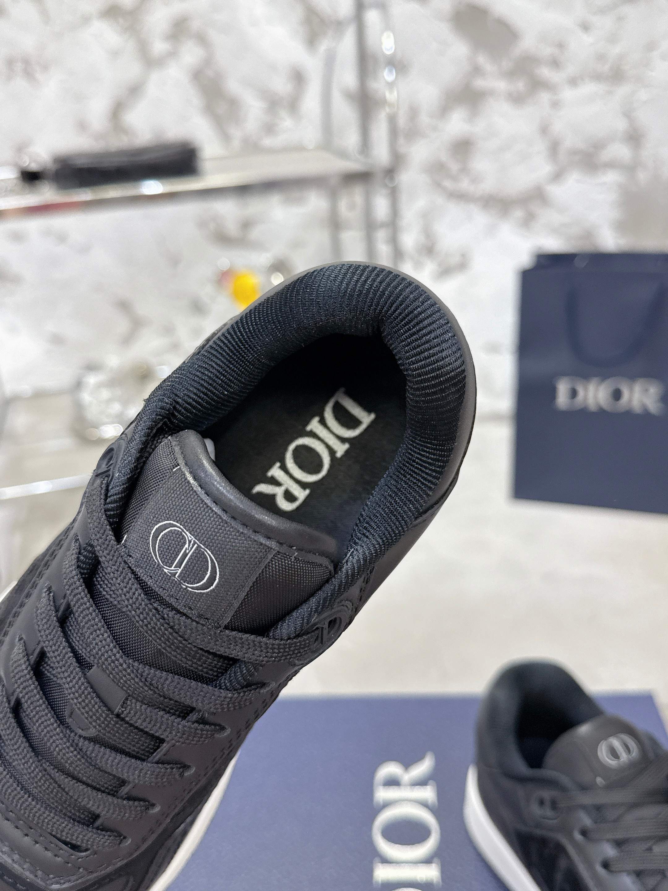 Dior Sneakers