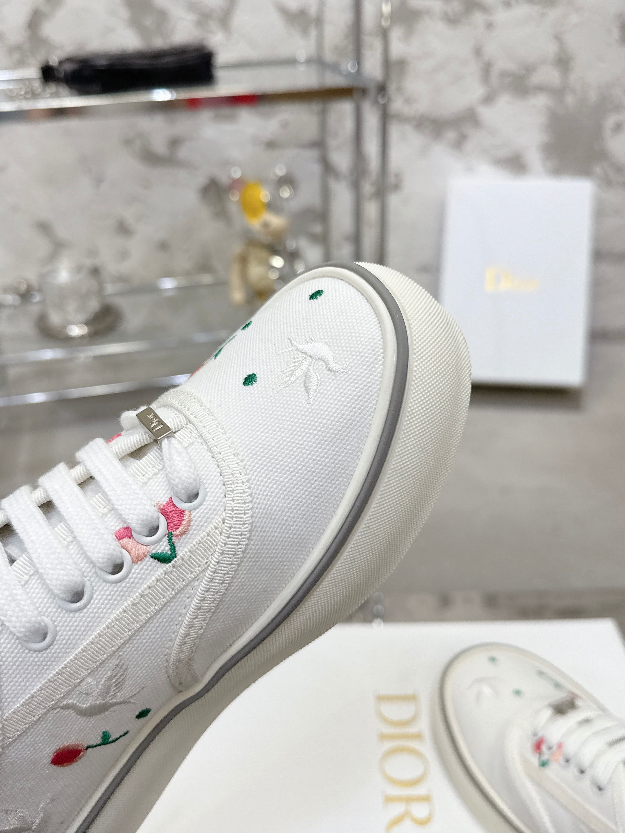 Dior Sneakers