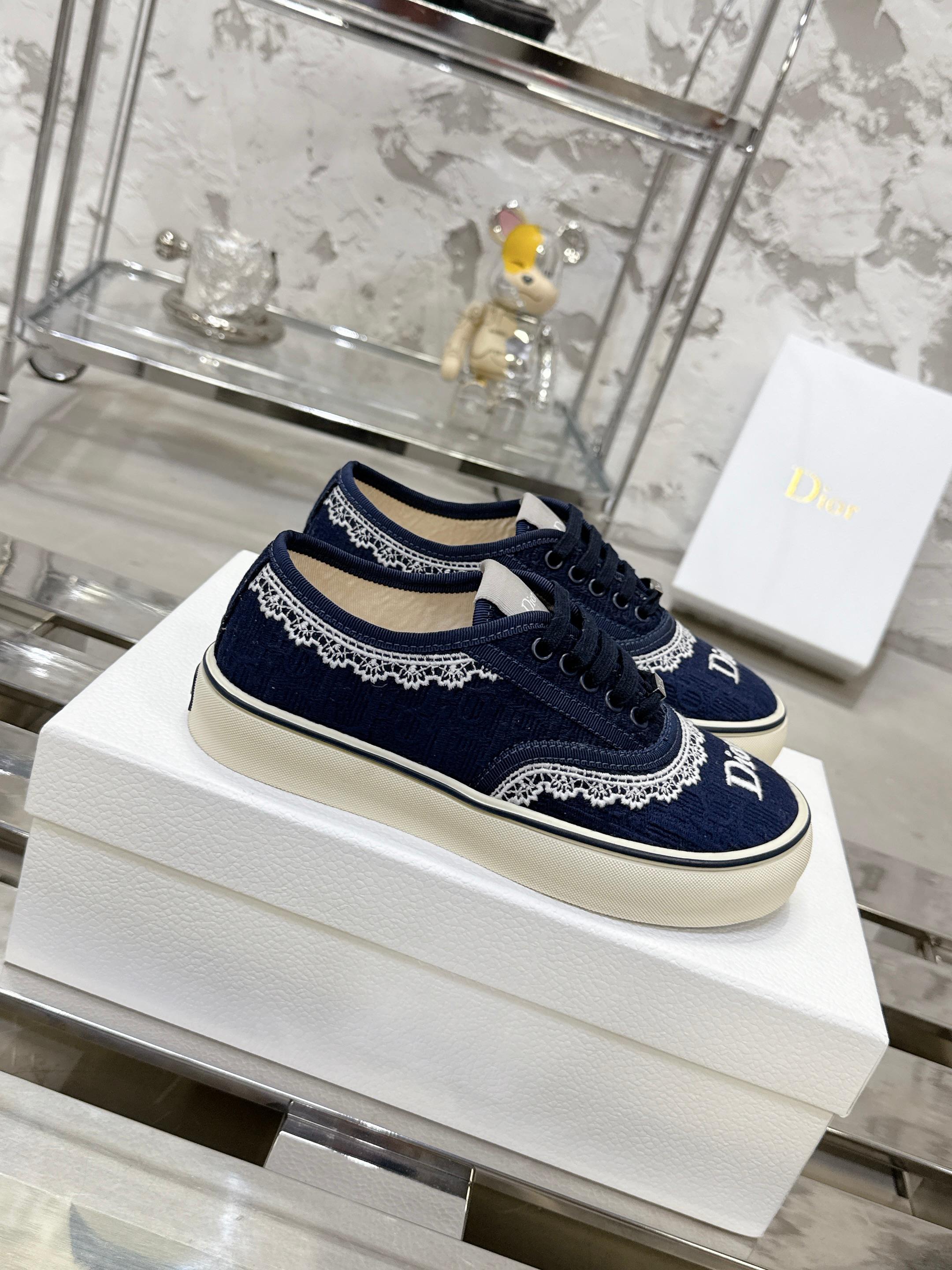 Dior Sneakers