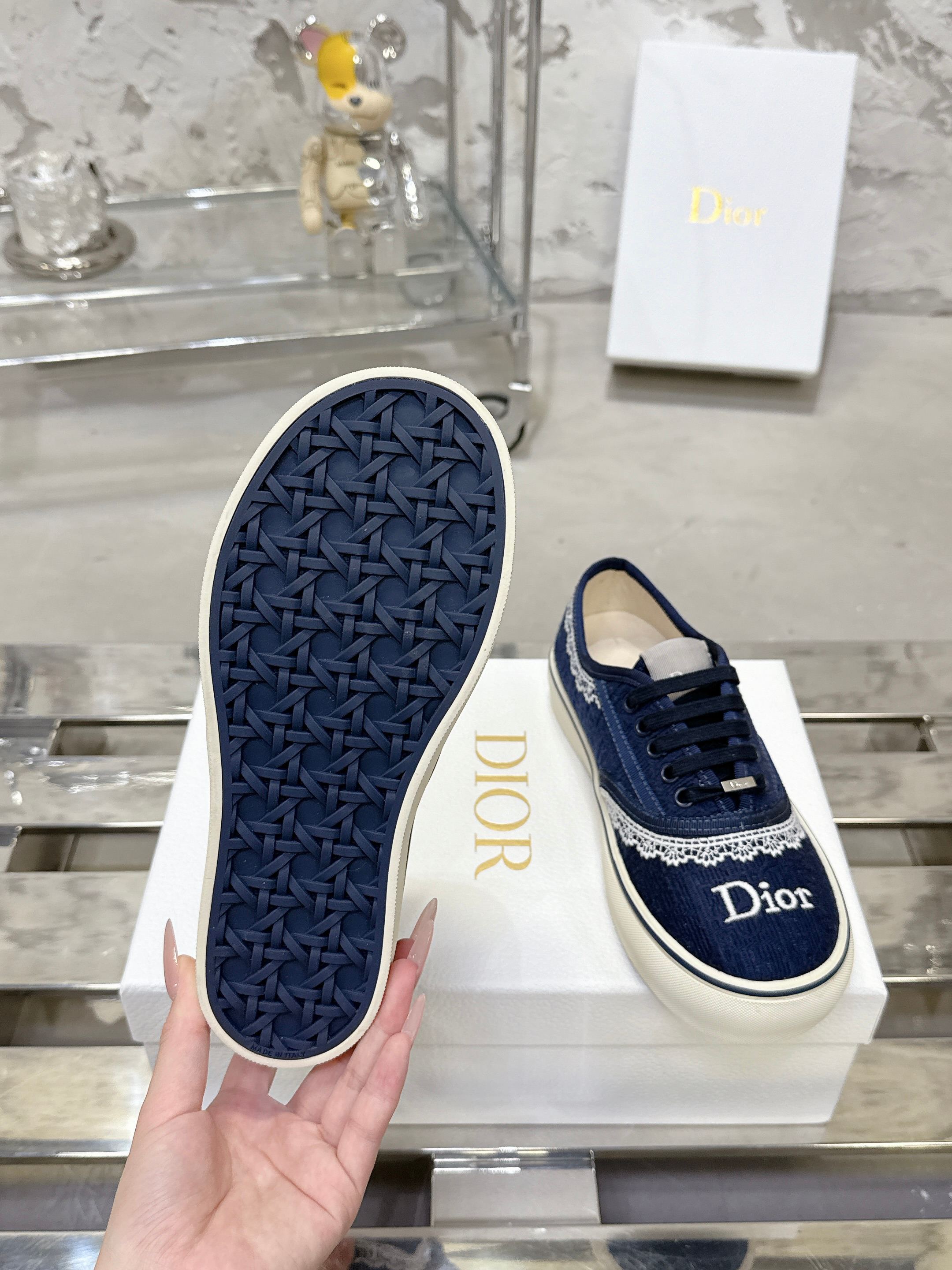 Dior Sneakers