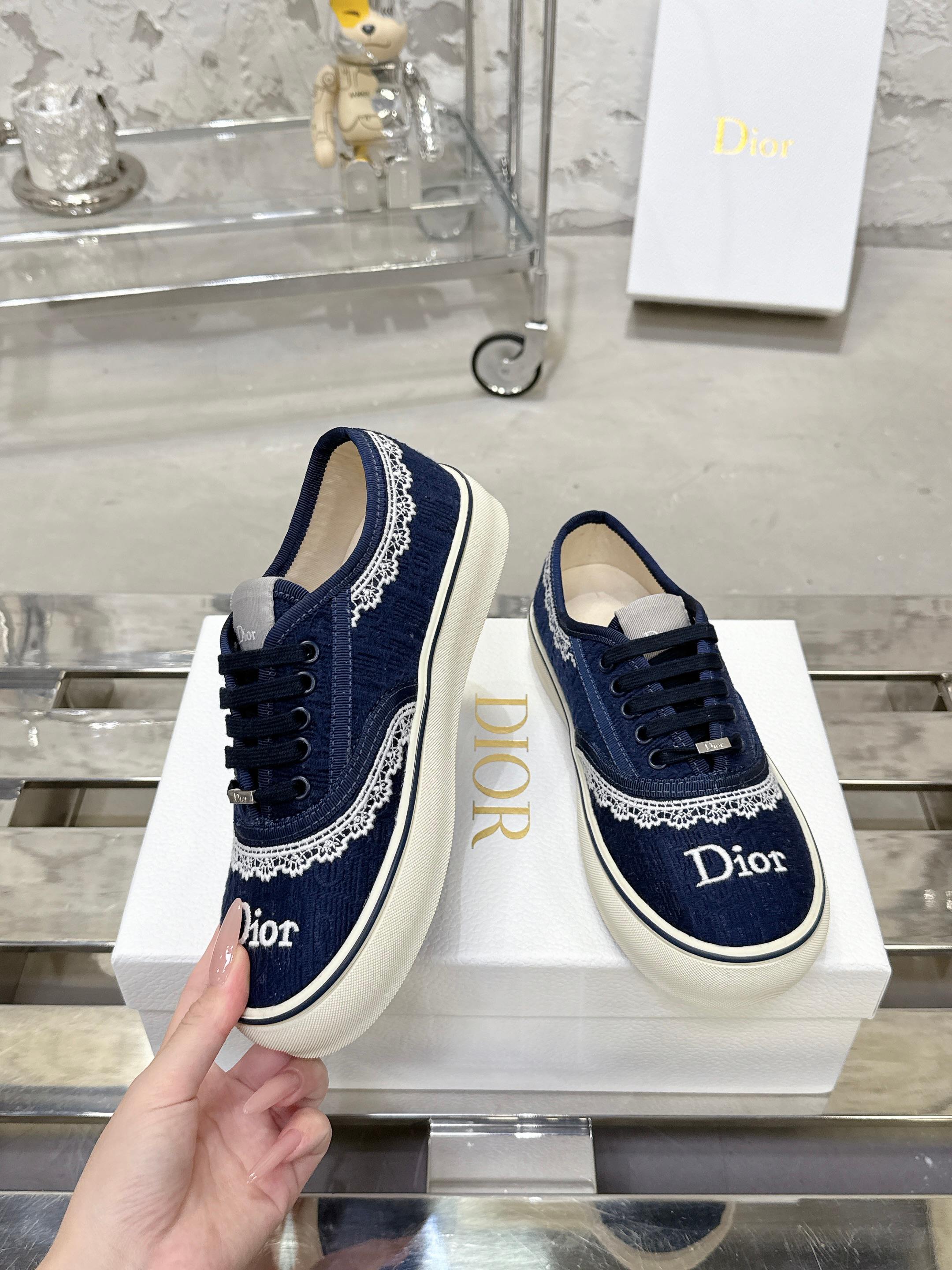 Dior Sneakers