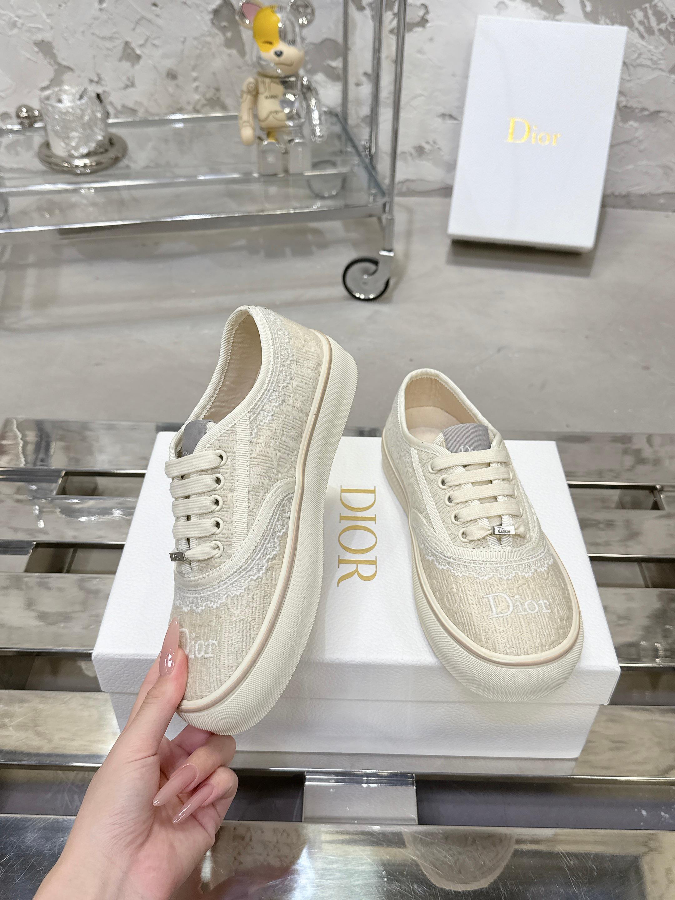 Dior Sneakers