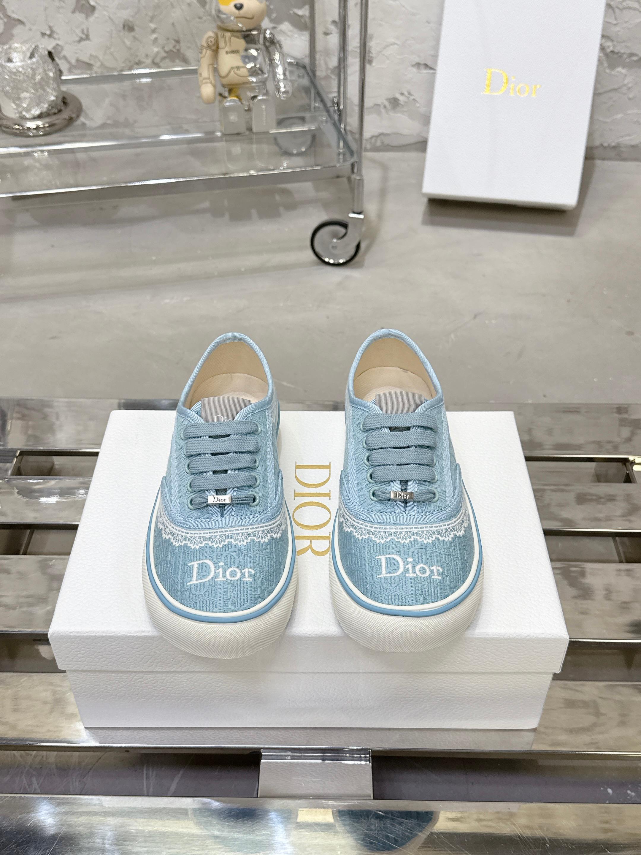 Dior Sneakers