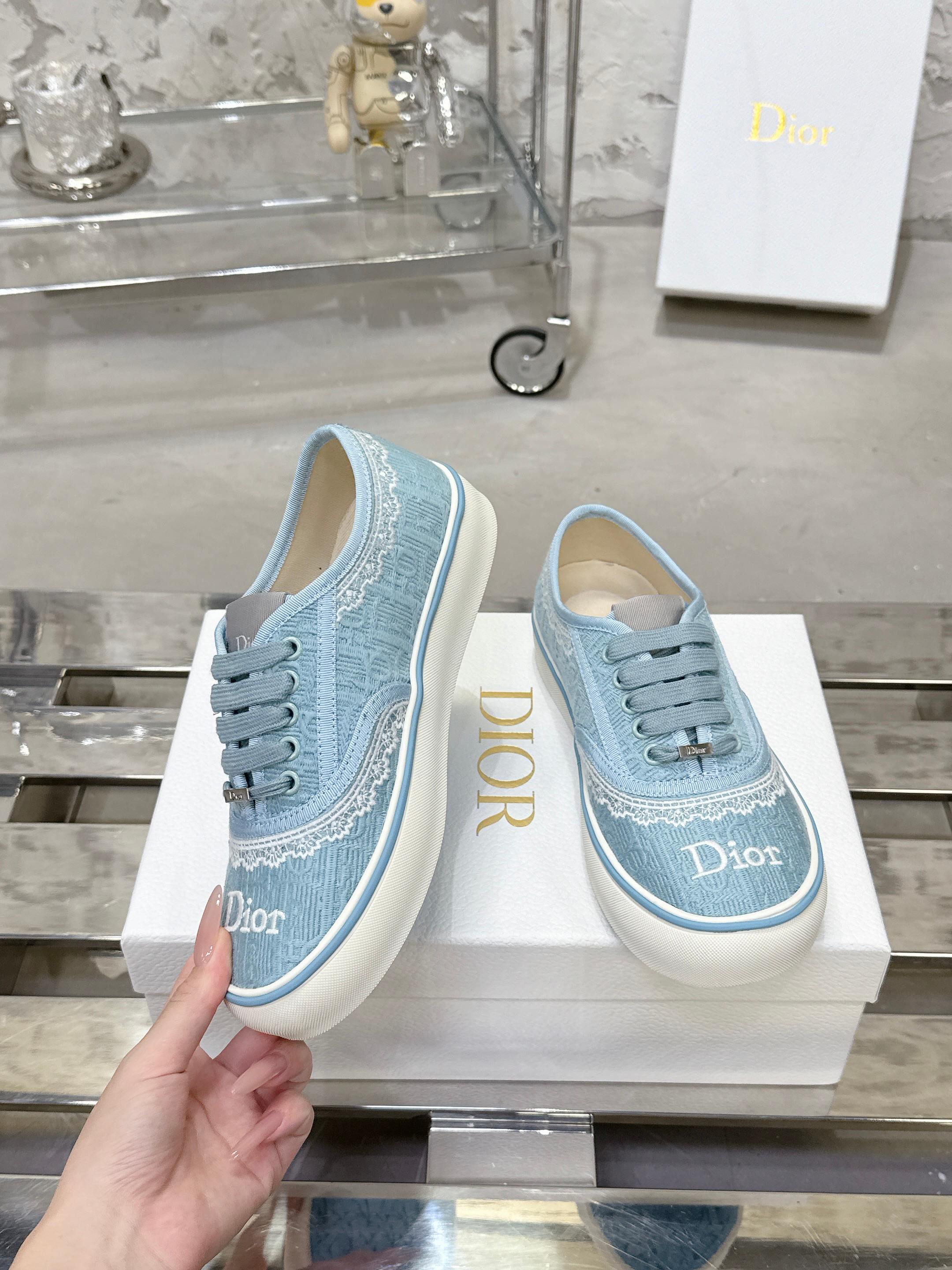 Dior Sneakers