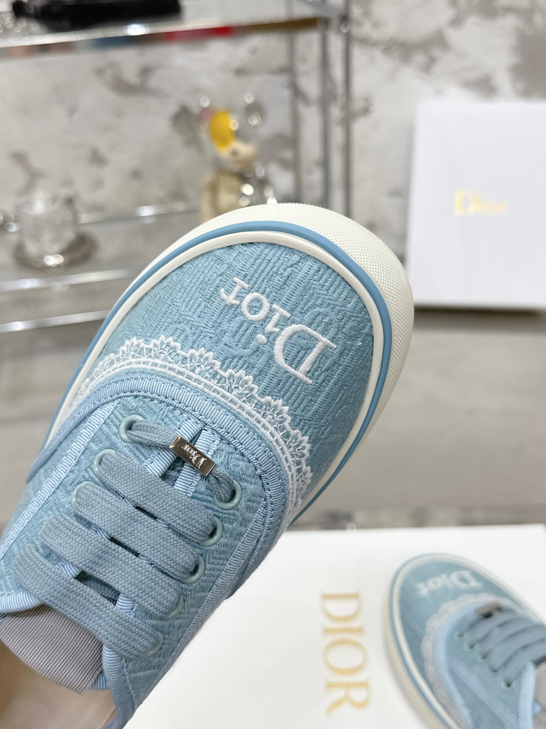 Dior Sneakers