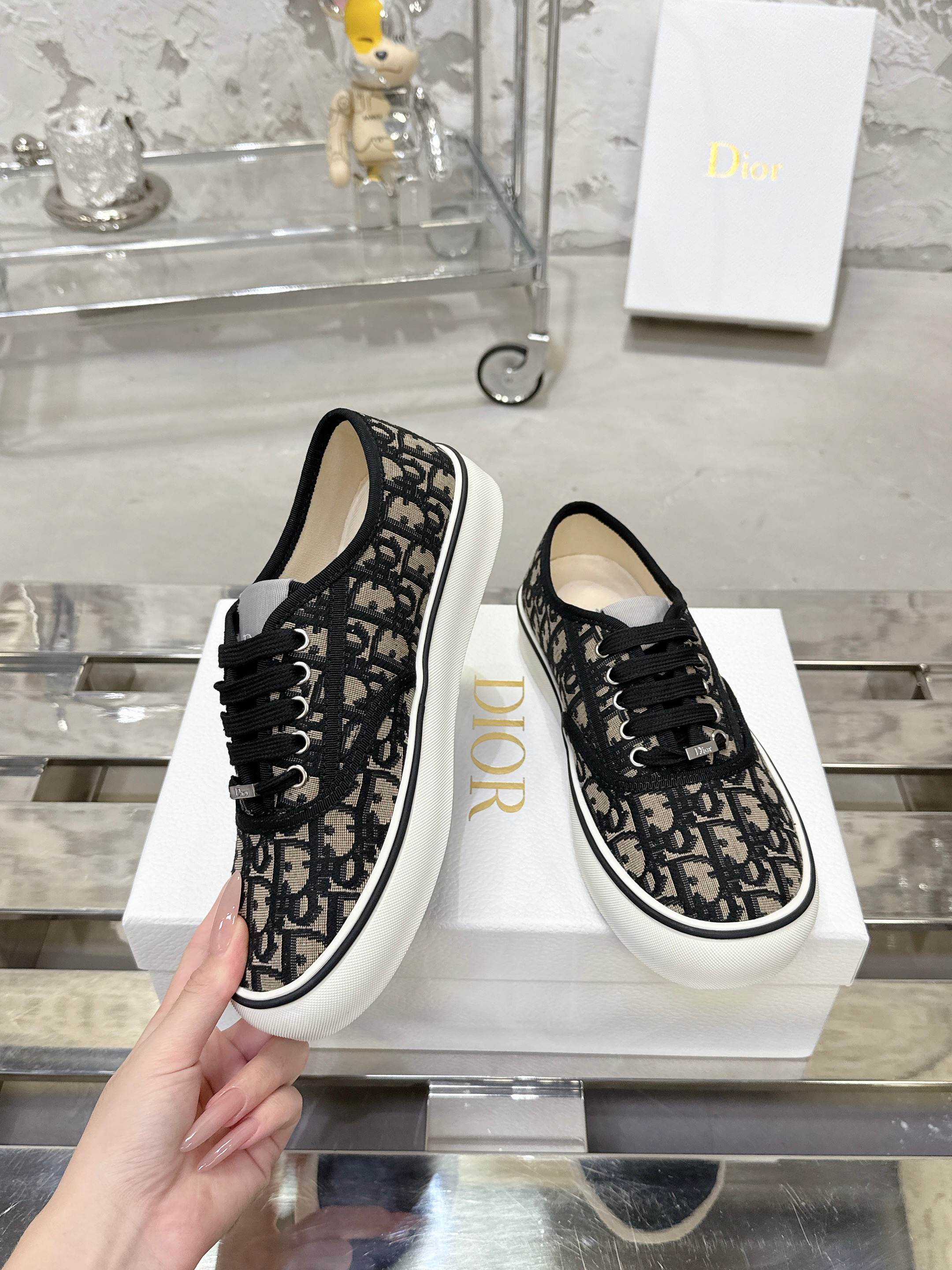 Dior Sneakers