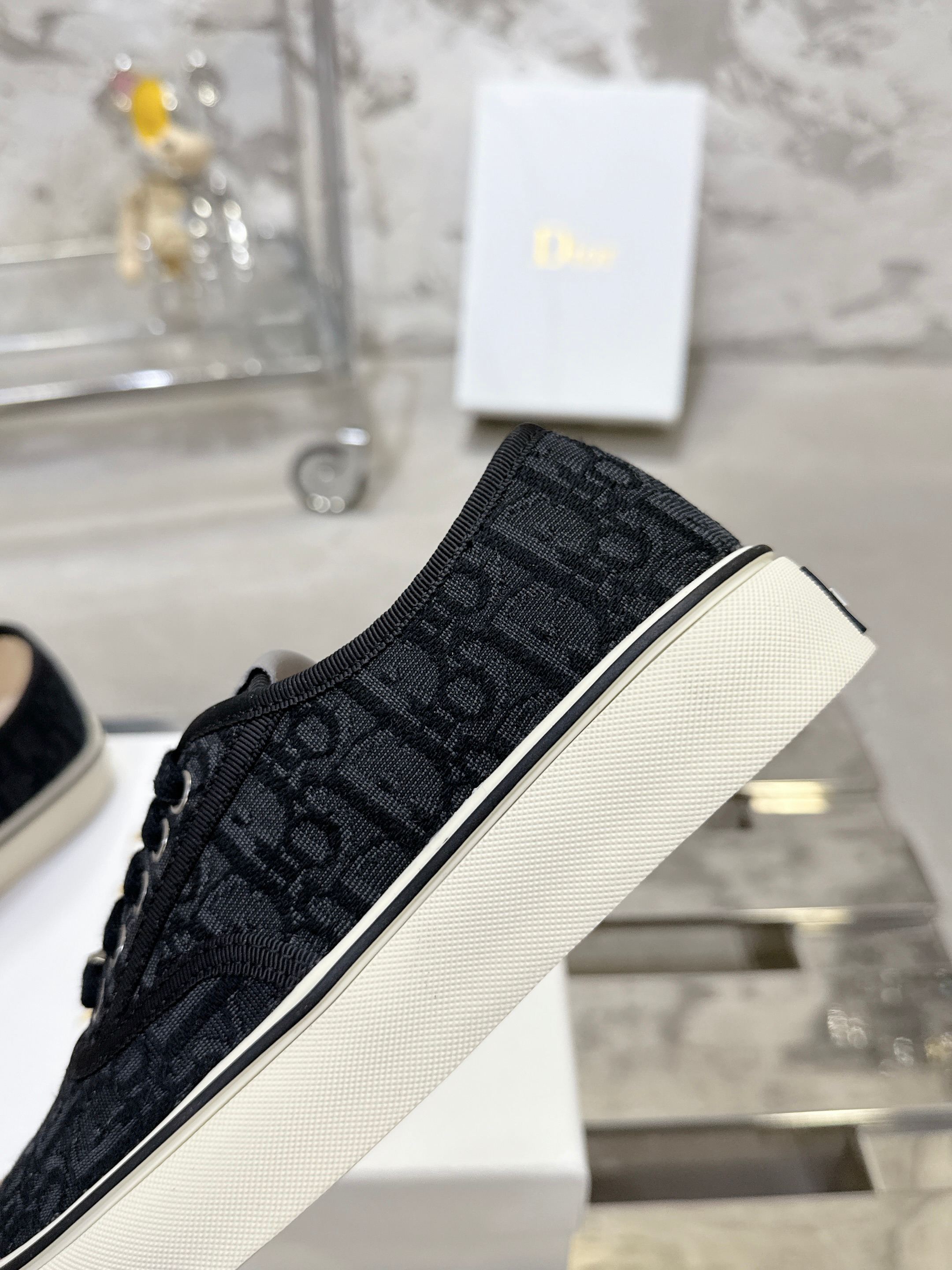 Dior Sneakers